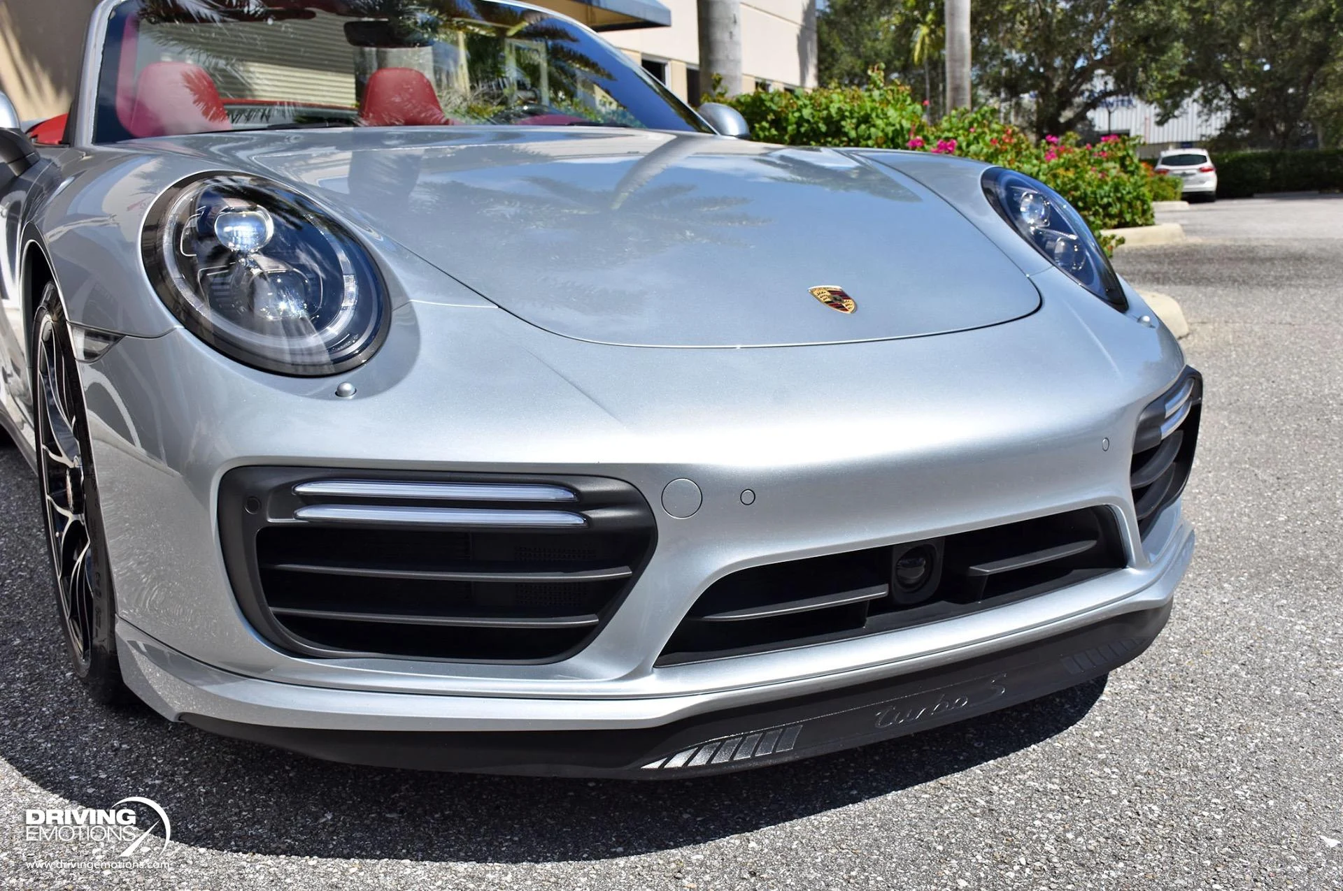 mph053_1392641123_866_p54_l_c6f3598b11