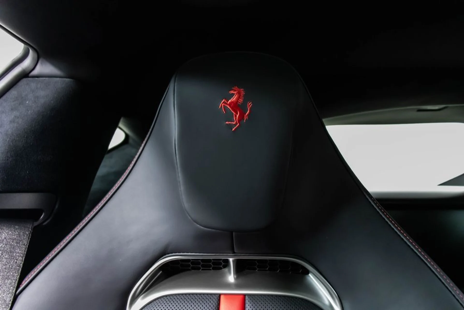 mph053_1412885750_106ecbe68c8bd6f5a953dd4bf8d3e233x_394a42af0d