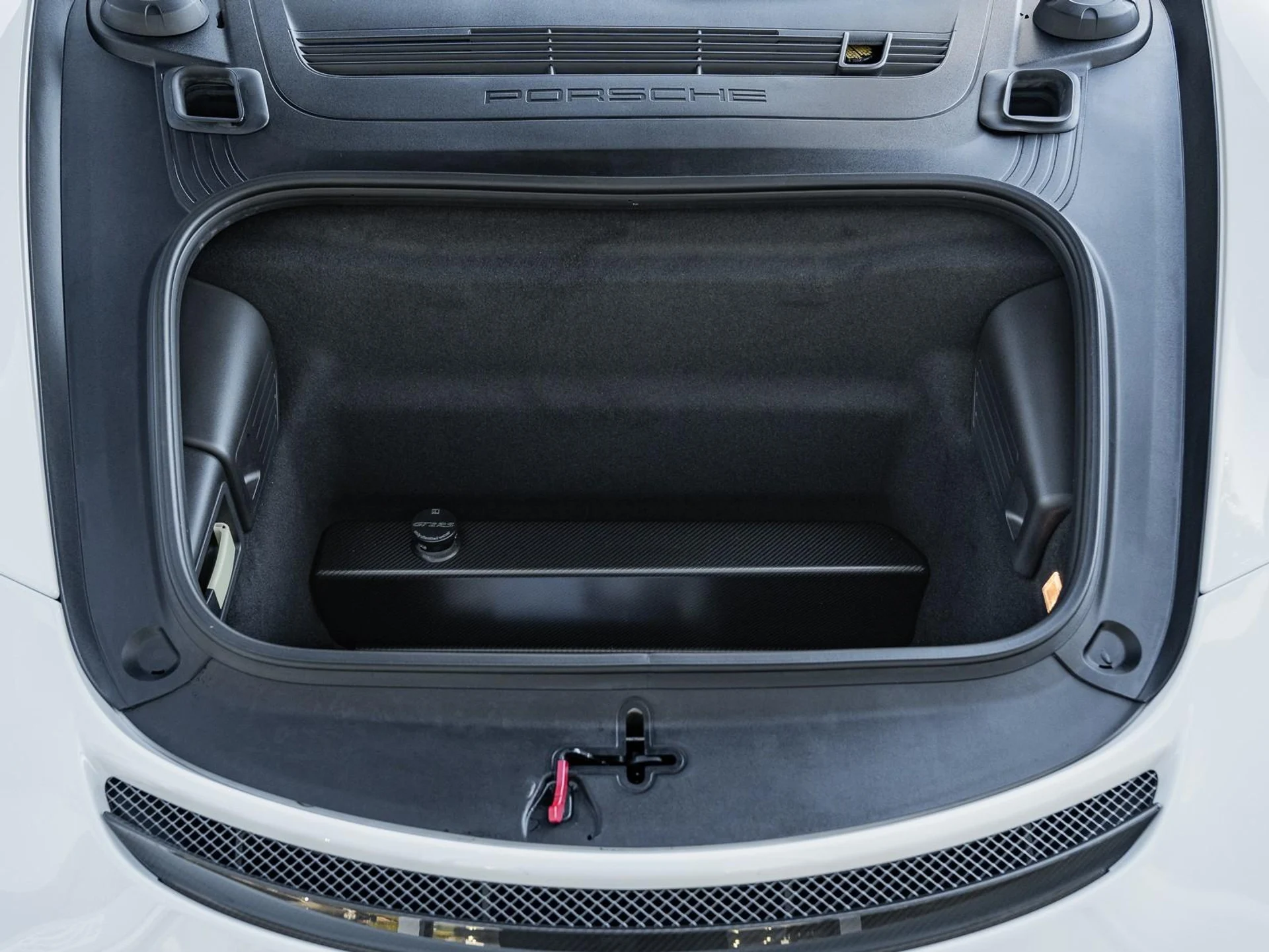 mph053_1425269349_Used_2018_Porsche_911_GT_2_RS_1763590005_81aa34b19b