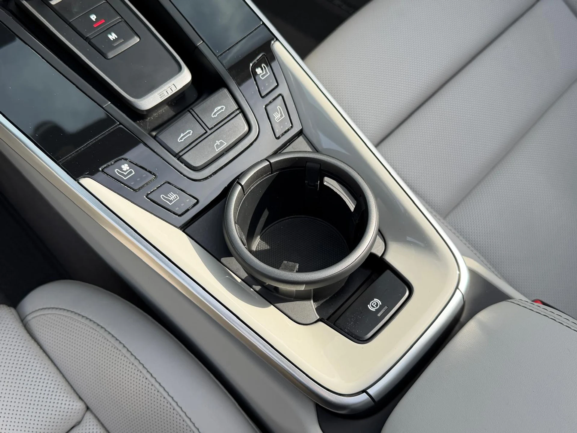 mph053_1426839339_Whats_App_Image_2025_12_17_at_1_08_54_PM_51_91671e1ed7