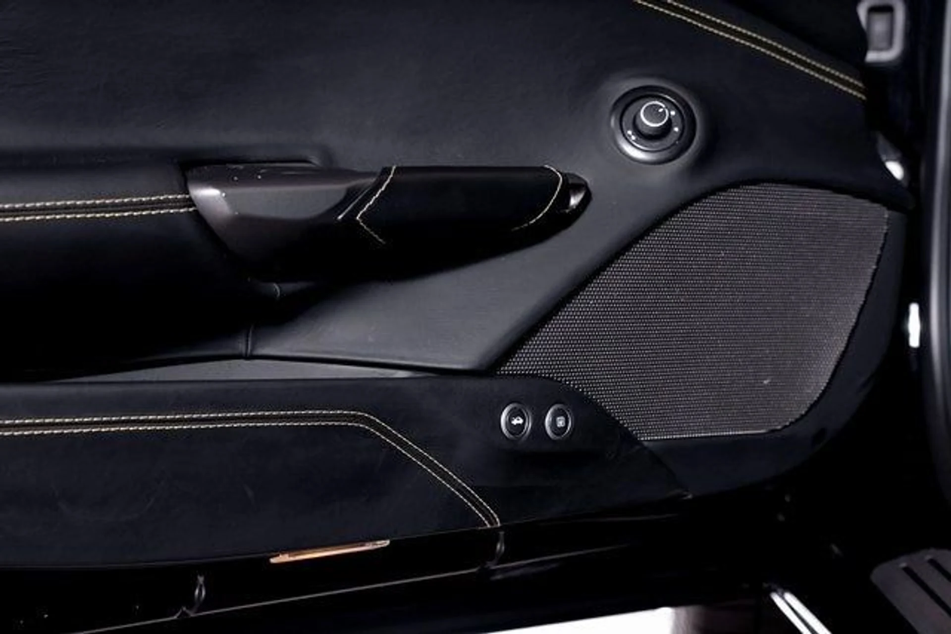 mph053_1432884302_9bc49bde1617cbf3c53e3e1faec4ad69x_bbca38de89