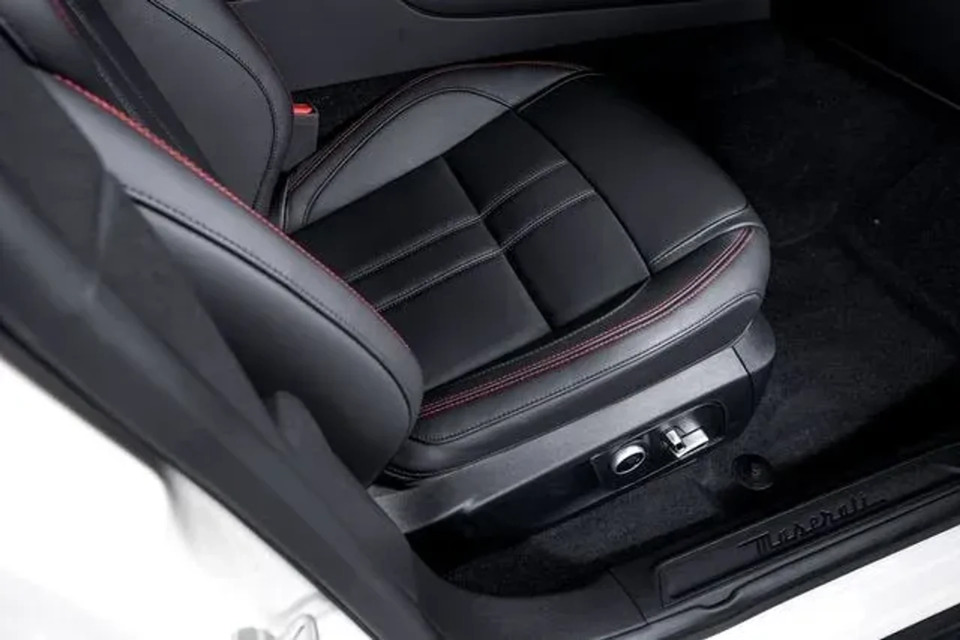 mph053_1439332896_78c7614c54e59e78face051f45e6eaf1_7efec08abe