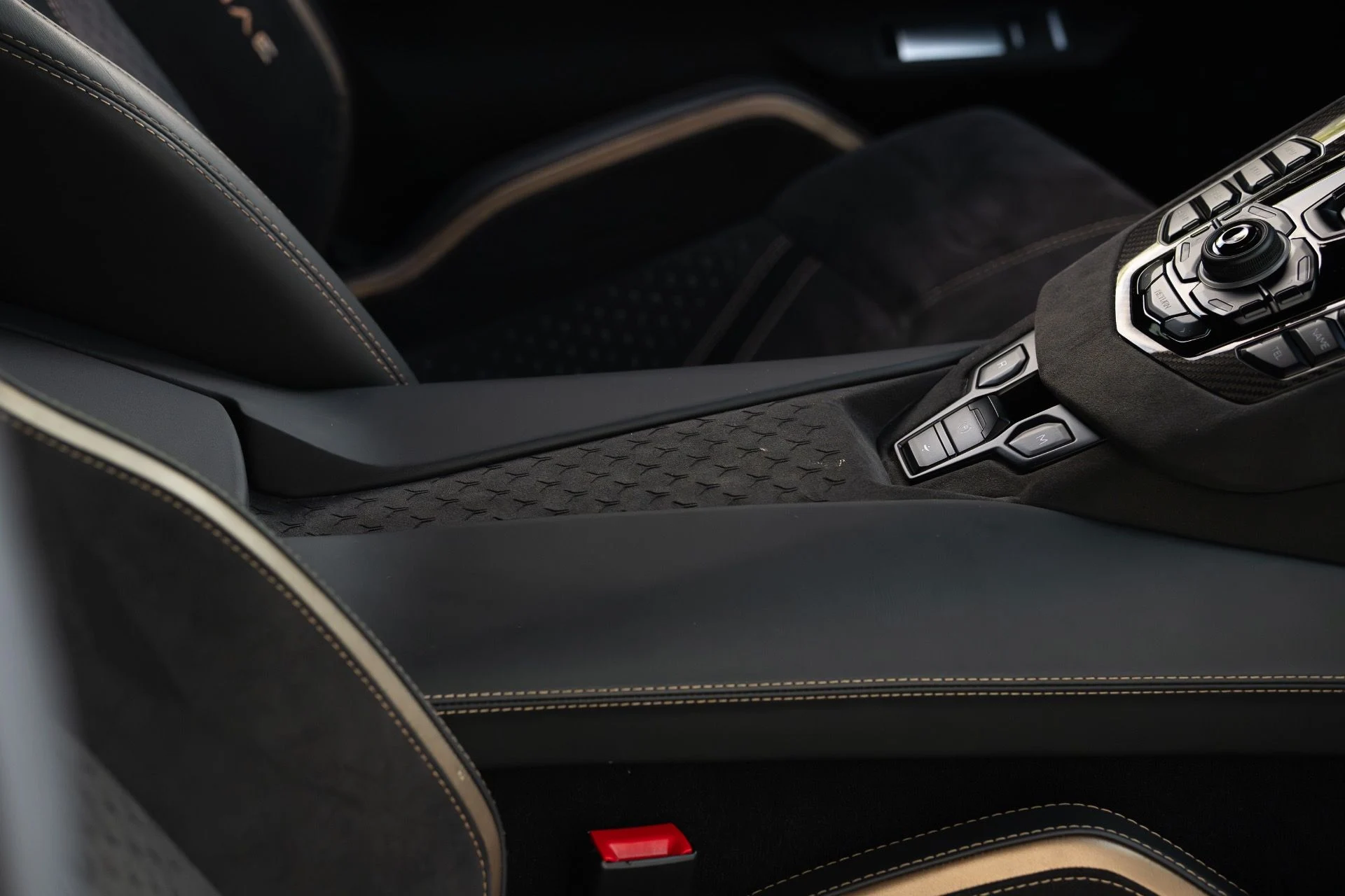 mph053_1453350125_Used_2022_Lamborghini_Aventador_LP_780_4_Ultimae_1758834809_25ec73a24a