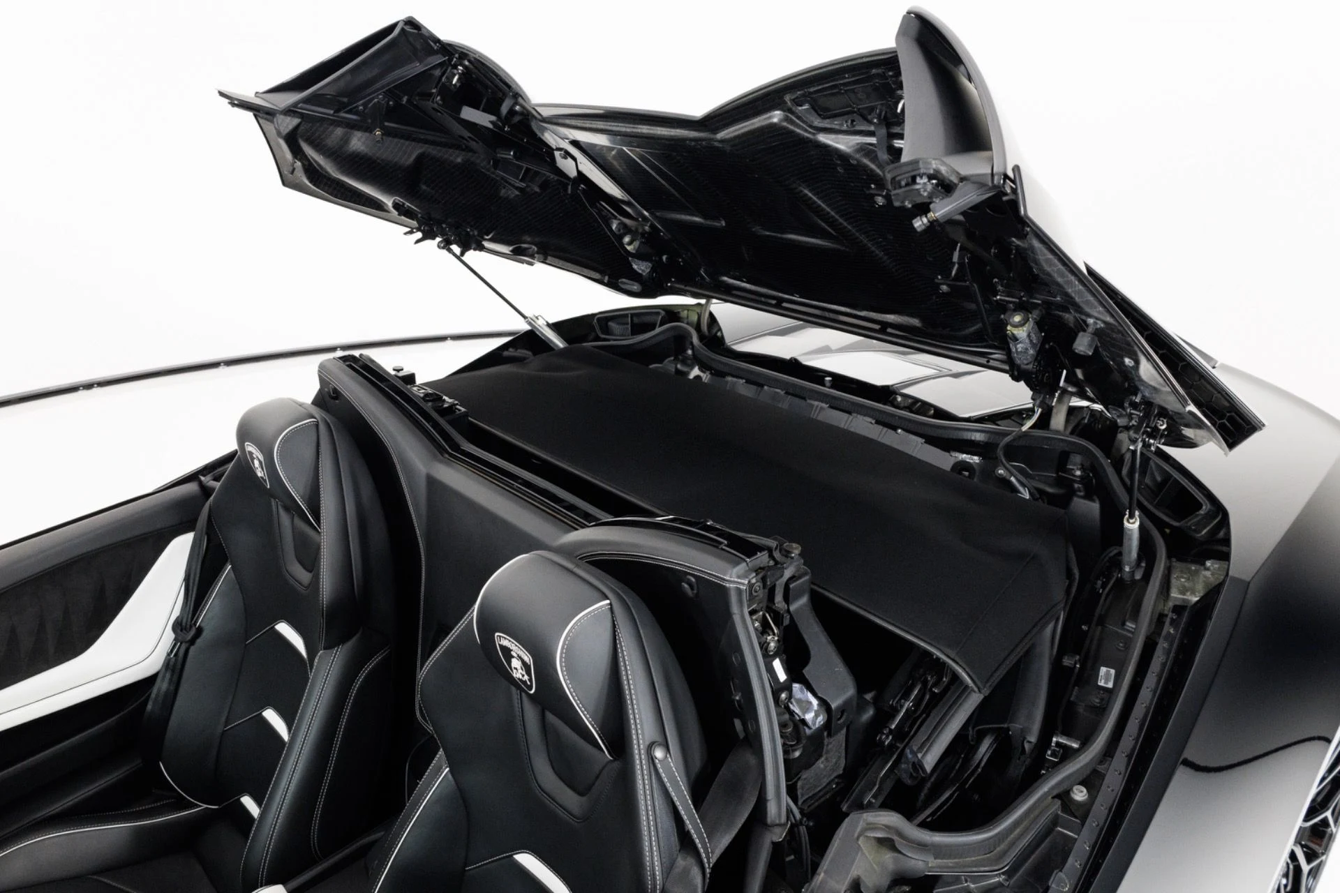 mph053_1473439353_Used_2021_Lamborghini_Huracan_EVO_1784066653_8859084e39