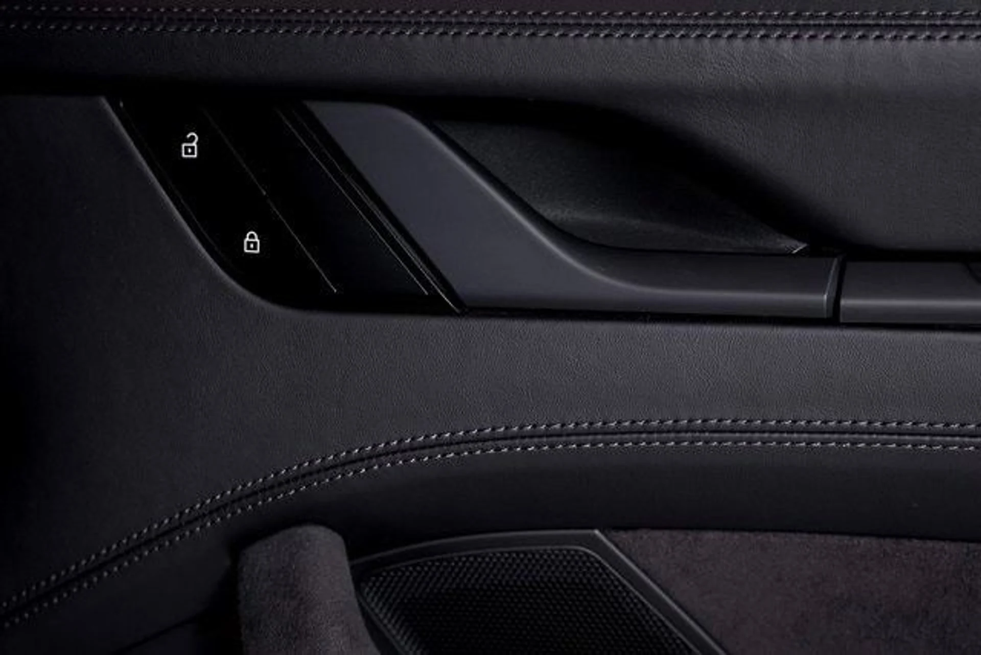 mph053_1482453729_e71ab347005b54a2b2808ca54b4e2898x_b4117c1d3a