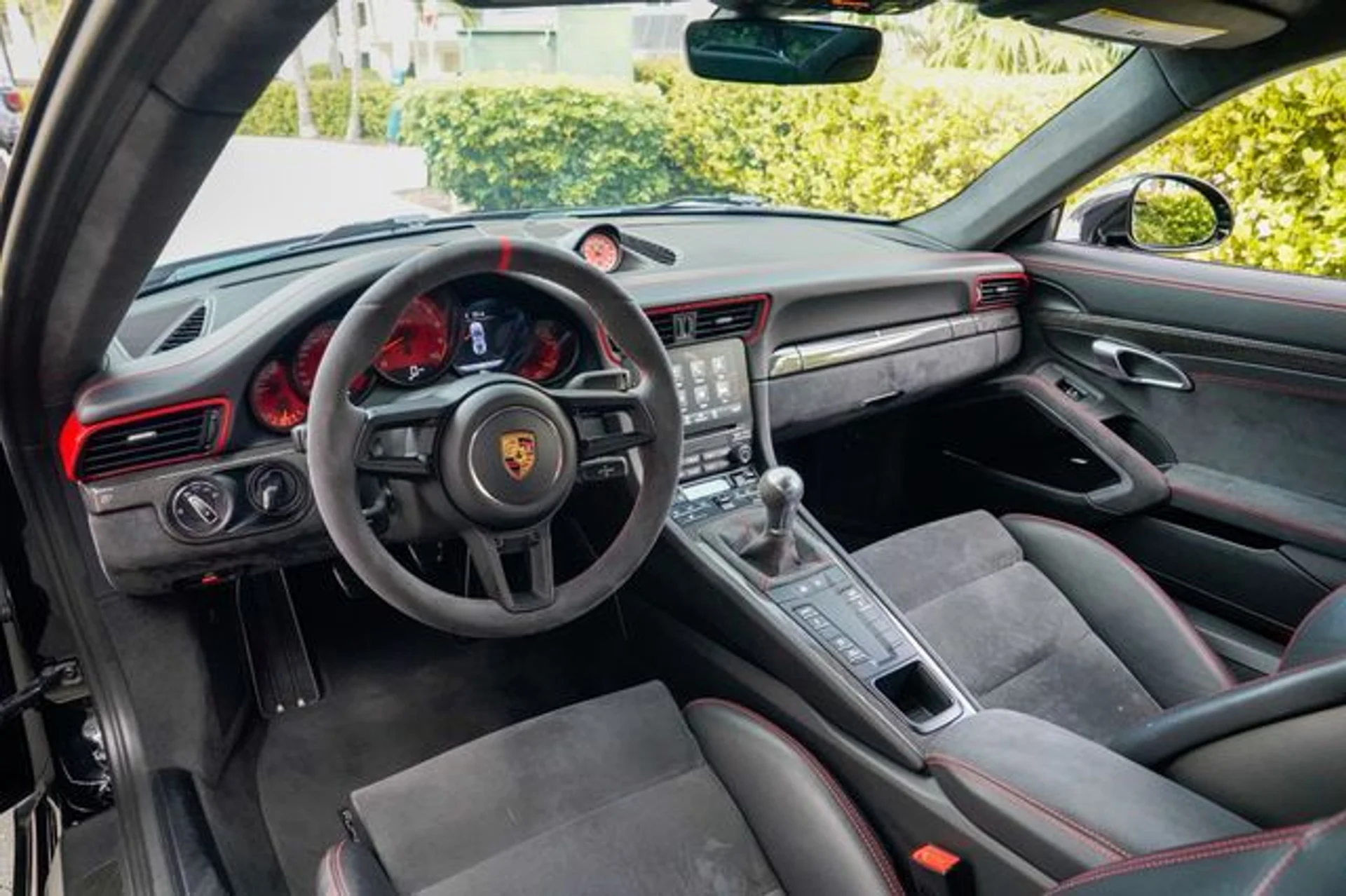 mph053_1487934759_22942361_54_fb53876adc