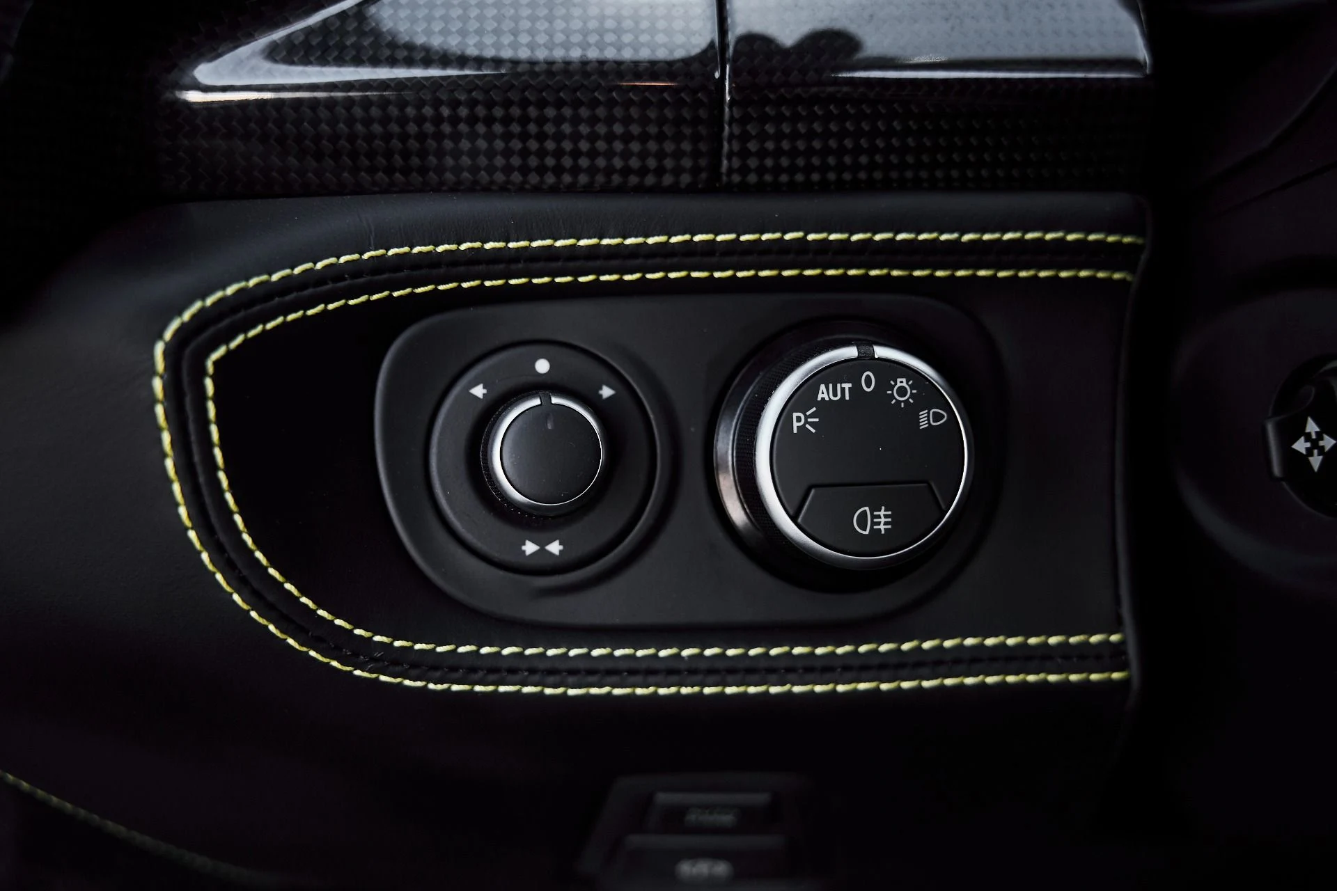 mph053_1520552491_Used_2015_Ferrari_458_Spider_Base_1777010314_ef7f3b3b60