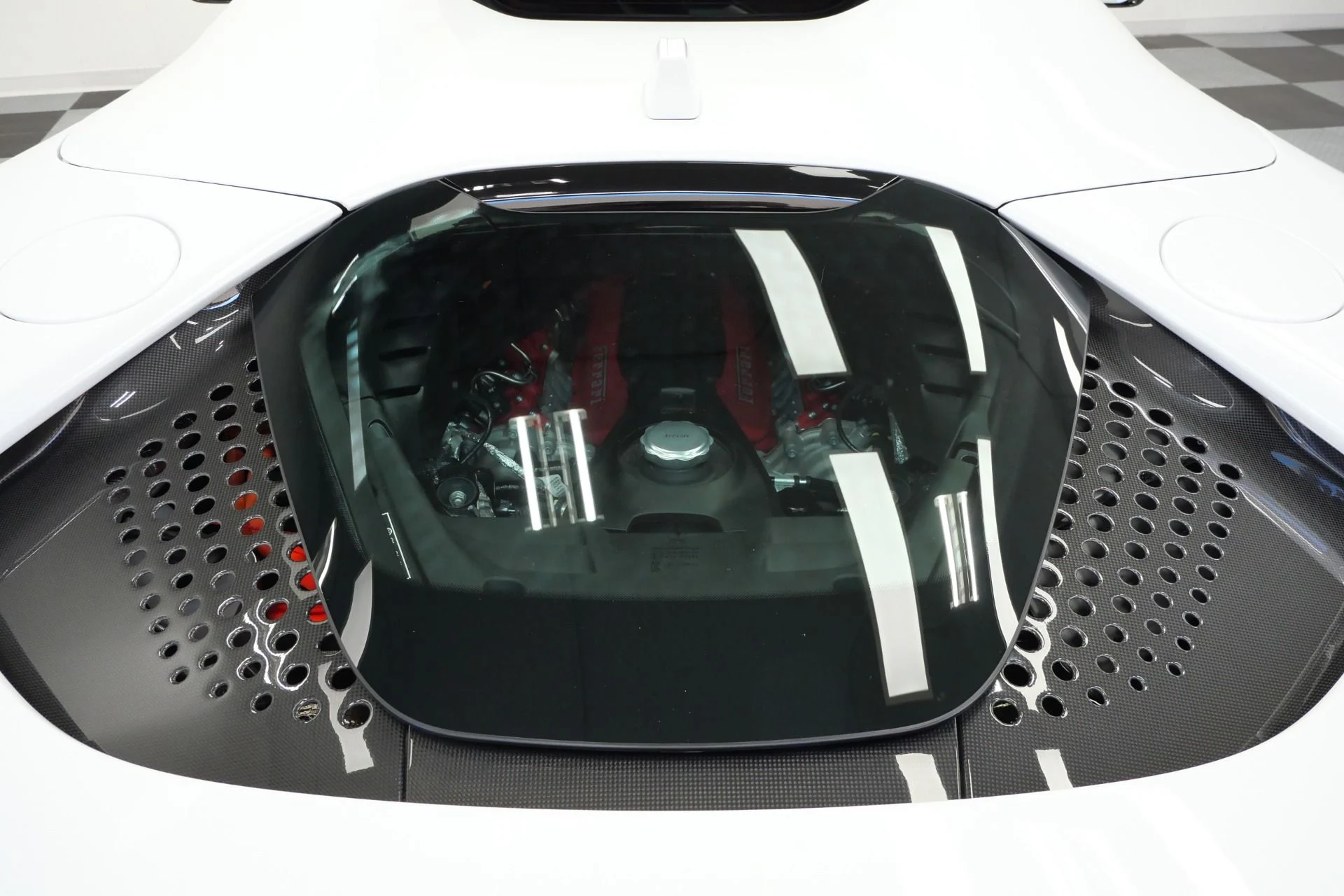 mph053_1522695668_Used_2025_Ferrari_SF_90_Spider_718_K_MSRP_Two_Tone_Exterior_Two_Tone_Interior_Extensive_Carbon_1788280575_609440b2d1