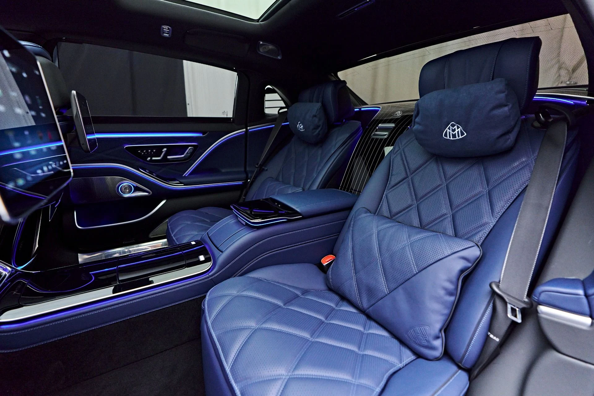 mph053_1553643971_Used_2024_Mercedes_Benz_S_Class_Maybach_S_680_1749232025_68b48fde3c