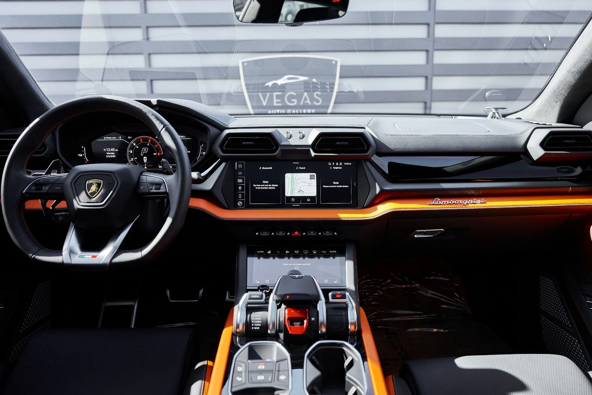 mph053_1560797845_Used_2025_Lamborghini_Urus_SE_1770086507_8cb7d1a4bd