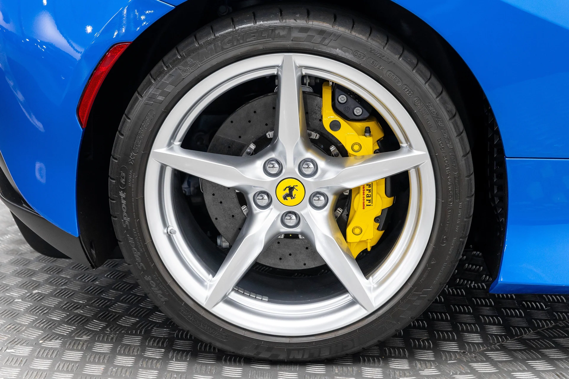 mph053_1609459387_91074d2e1e324fd5a626614d369046c0_e8777b8d9f