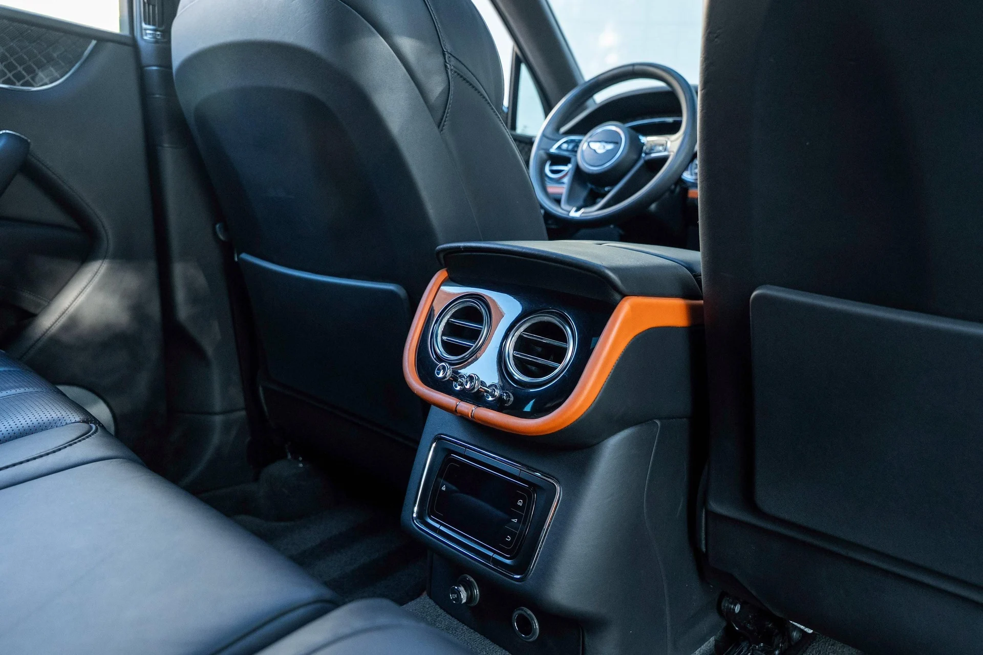 mph053_1620183738_476162065_692f0808e2421a9470ea5774_c50adfade7