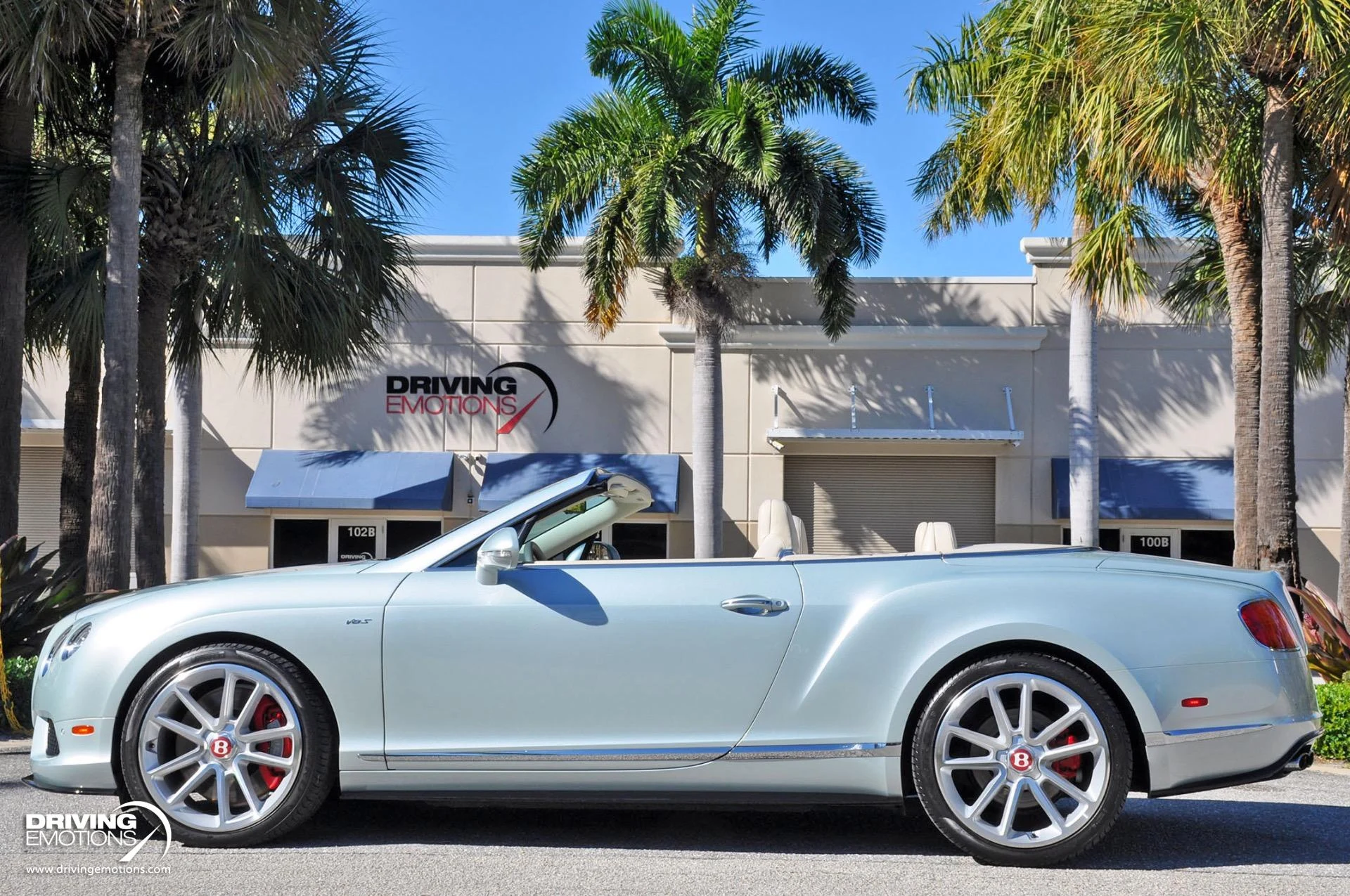 mph053_1647043549_886_p54_l_8c7eb624ee