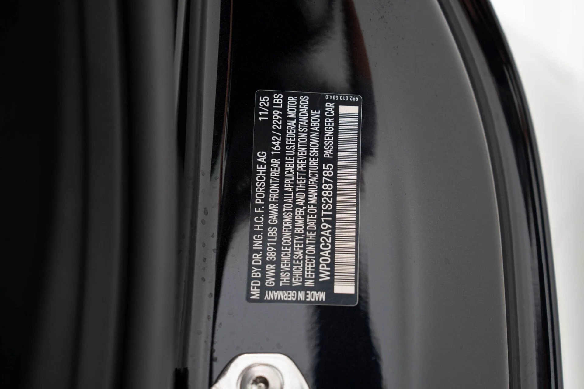 mph053_1691785848_Used_2026_Porsche_911_GT_3_Touring_1774627050_1ca4d59f82