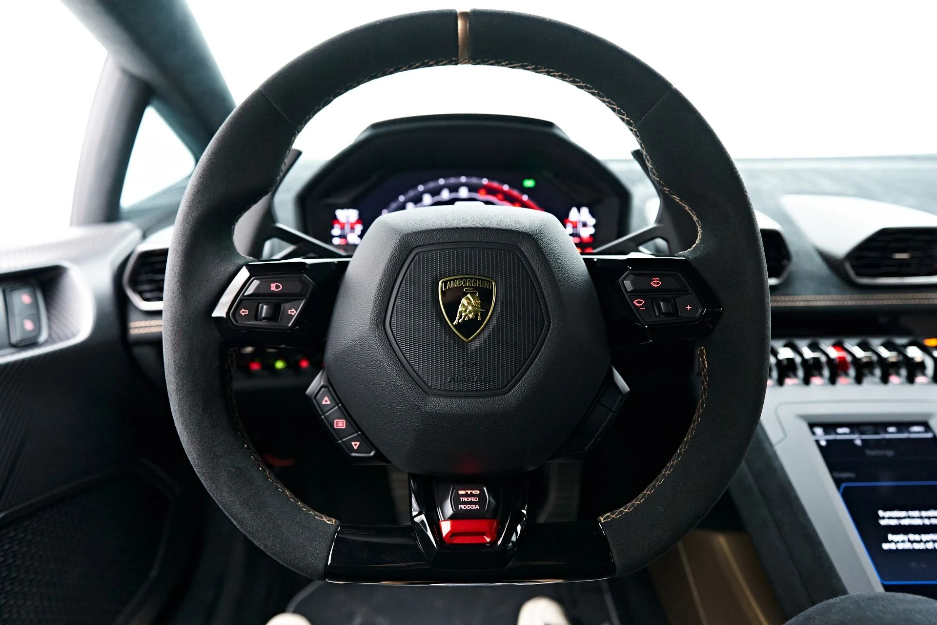 mph053_1734608380_Used_2022_Lamborghini_Huracan_STO_Base_1732754503_524a024255