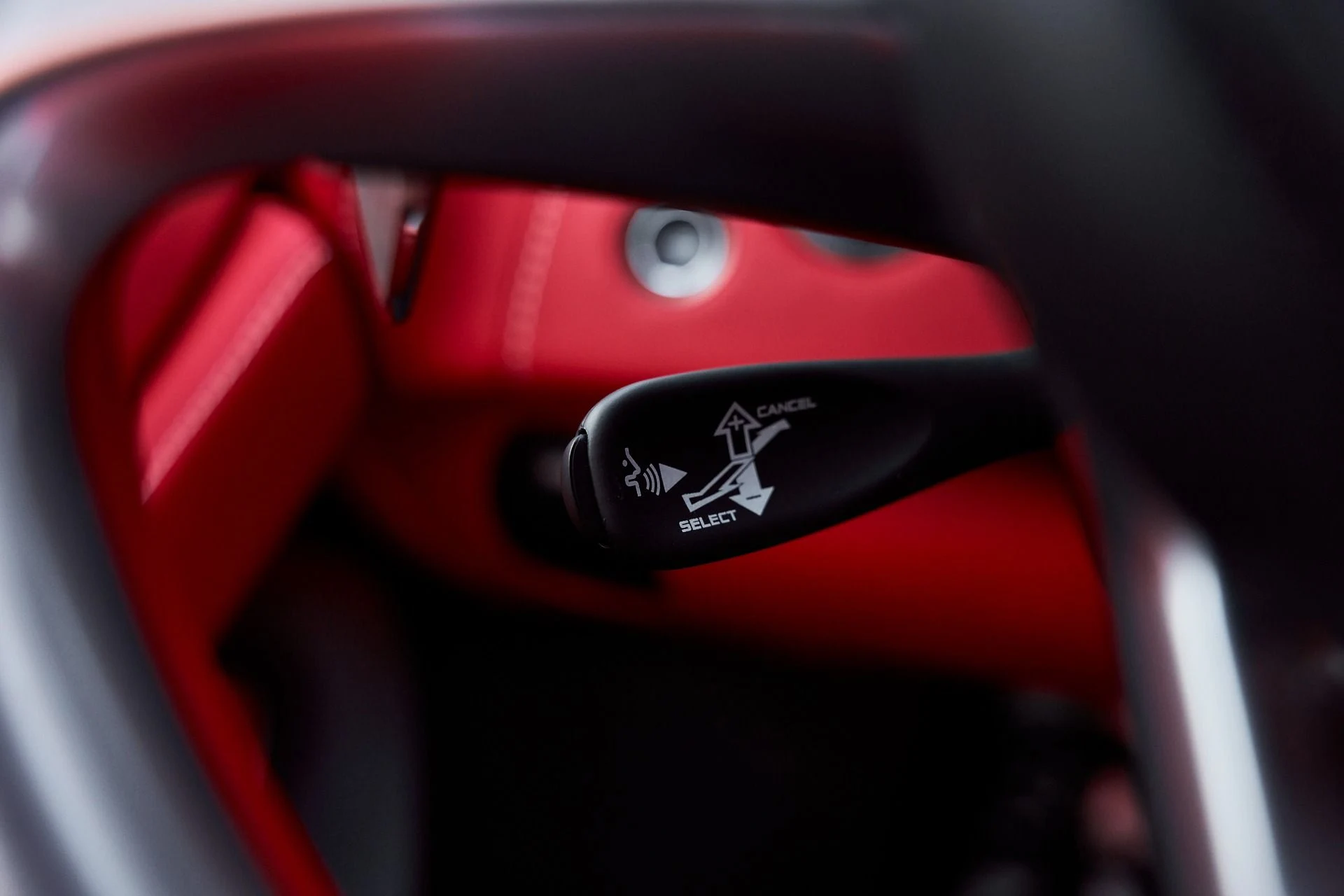 mph053_1753001525_Used_2025_Mc_Laren_GTS_1769482190_c4e529b07e