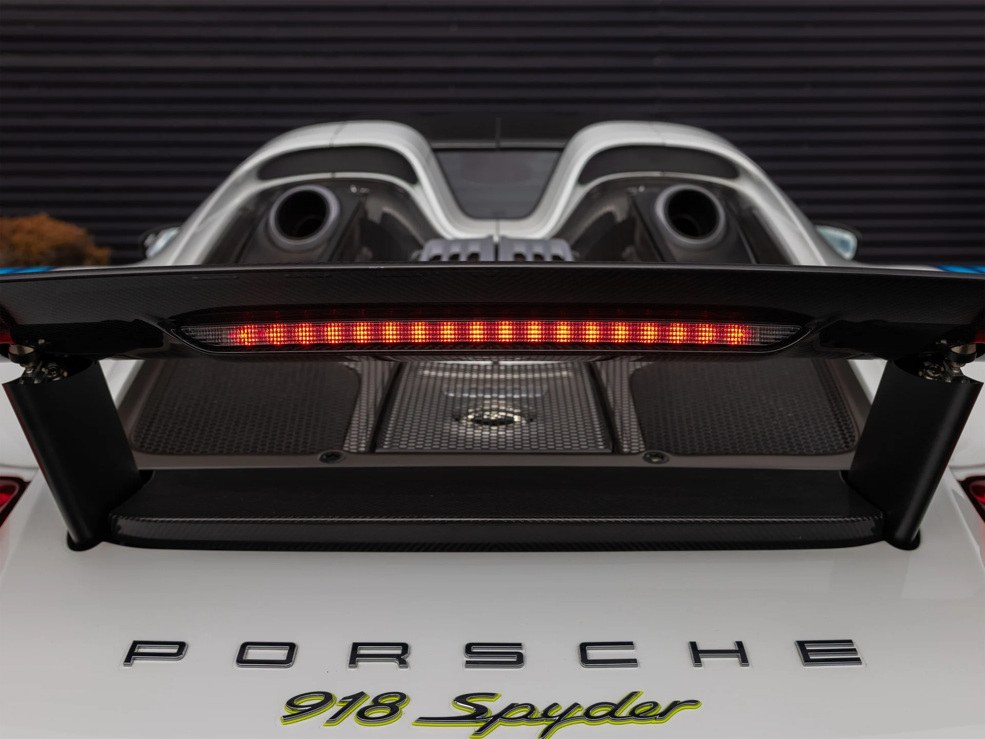 mph053_1754236106_0ed24b1ca199c7096c01bbc4aa9bf140_3f3948c321