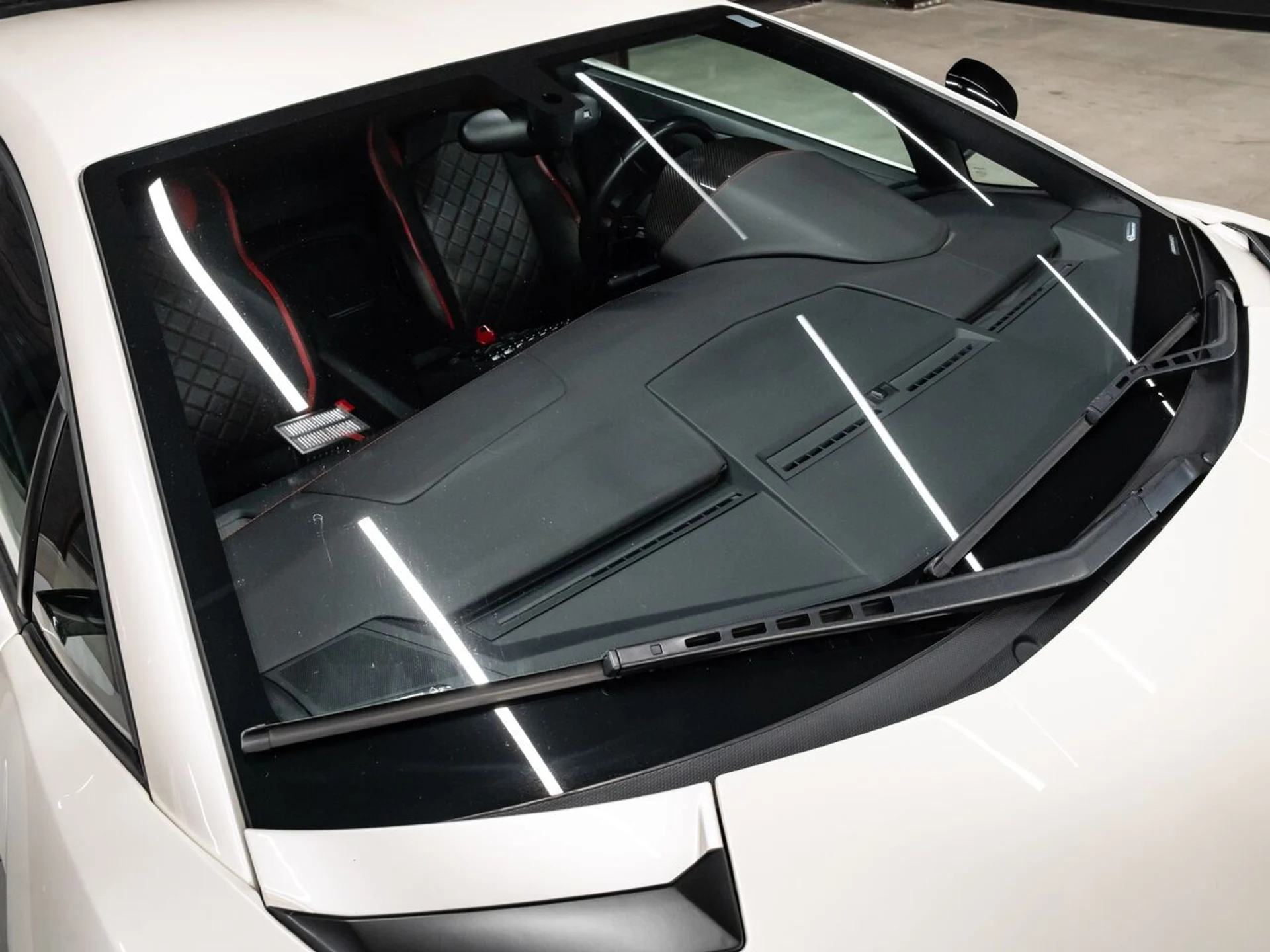 mph053_1788750025_lamborghini_aventador_2017_415673005d