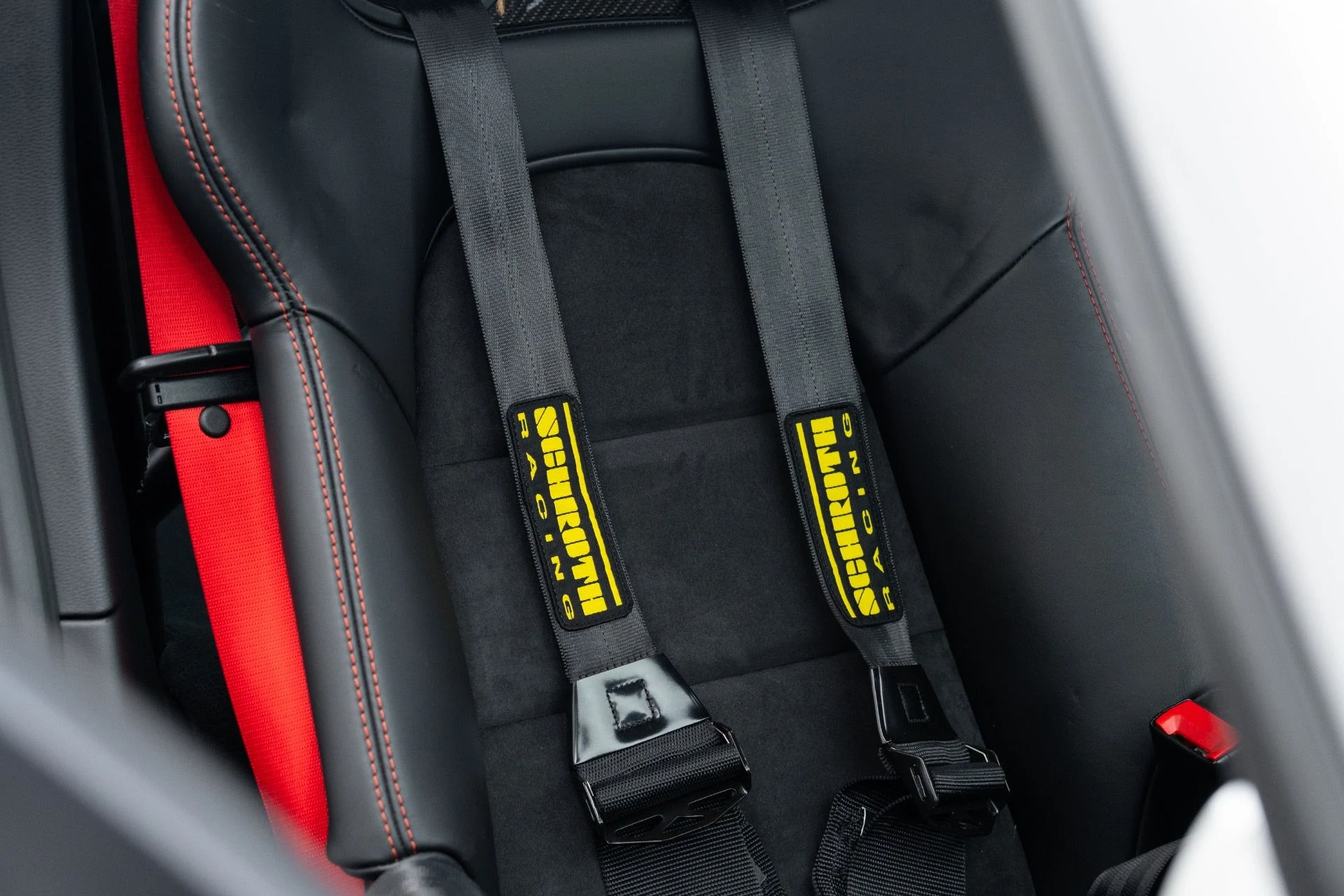 mph053_1803385164_Used_2016_Porsche_911_GT_3_RS_1773808378_263e096497