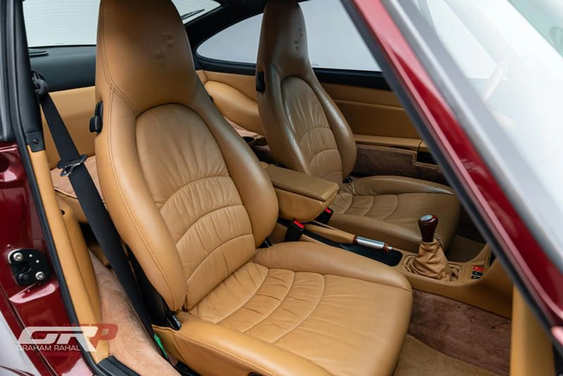 mph053_1831702500_E4_FD_3_BCF_AA_31_4782_A2_BB_6709_A8_DCC_64_A_c39842ccf8