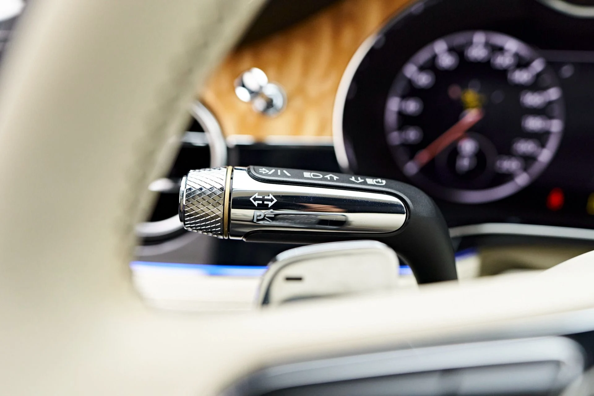 mph053_186089979_Used_2020_Bentley_Continental_GT_V8_1722650261_003f77d5f4
