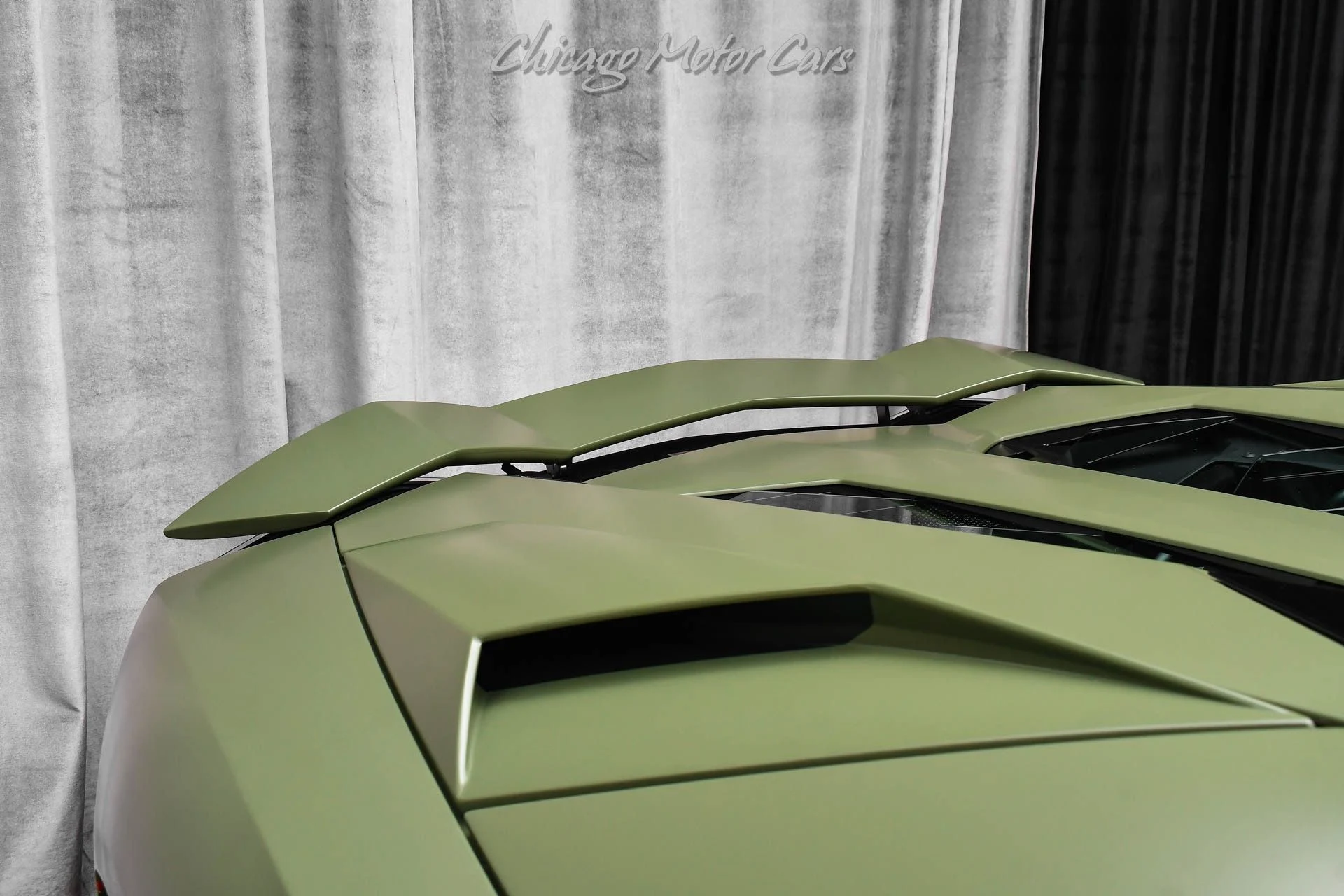 mph053_1878749052_13015_p54_l_02eb7d1acc