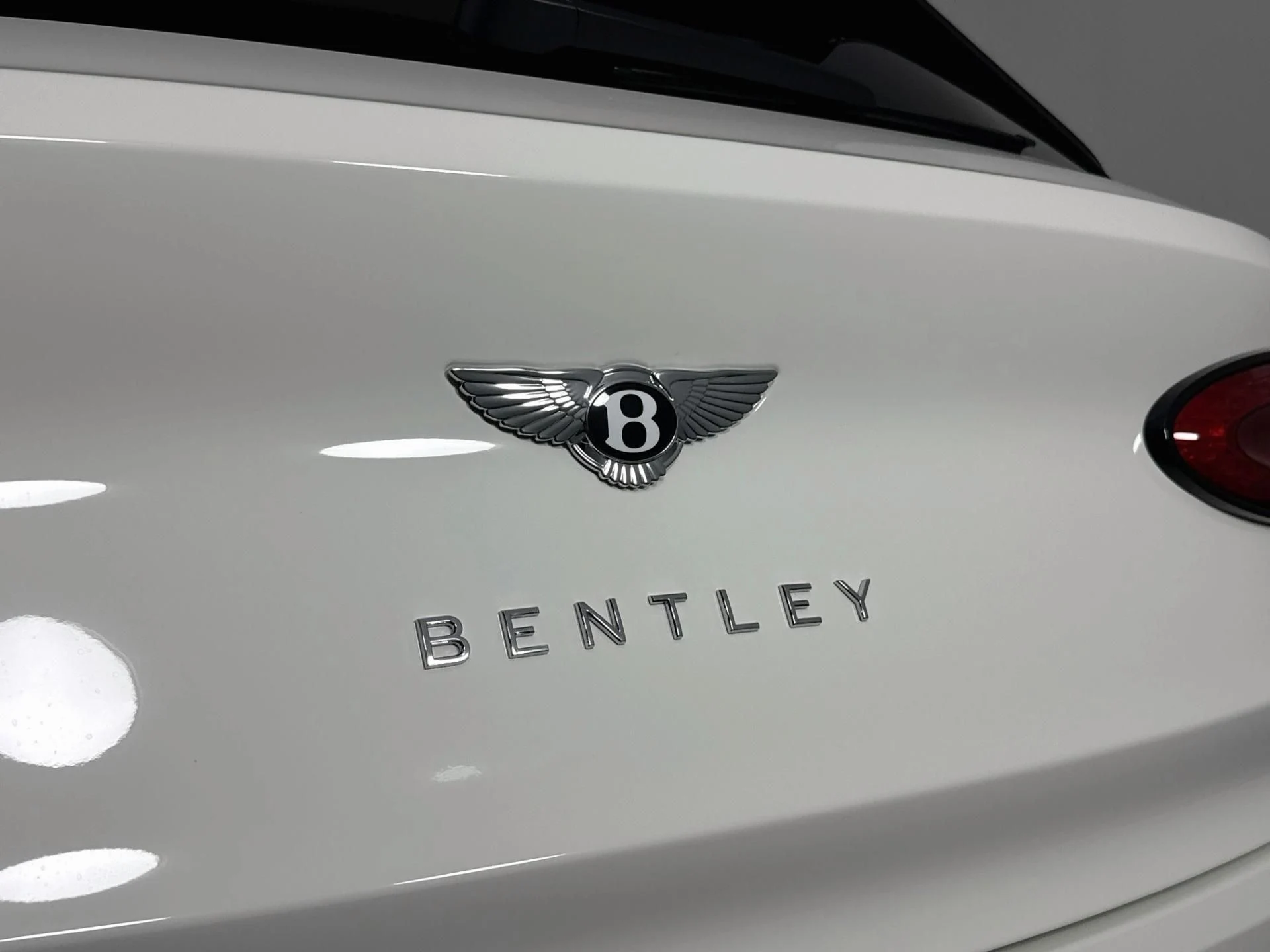 mph053_1893201141_Used_2023_Bentley_Bentayga_S_V8_1791232626_dee8e88c62