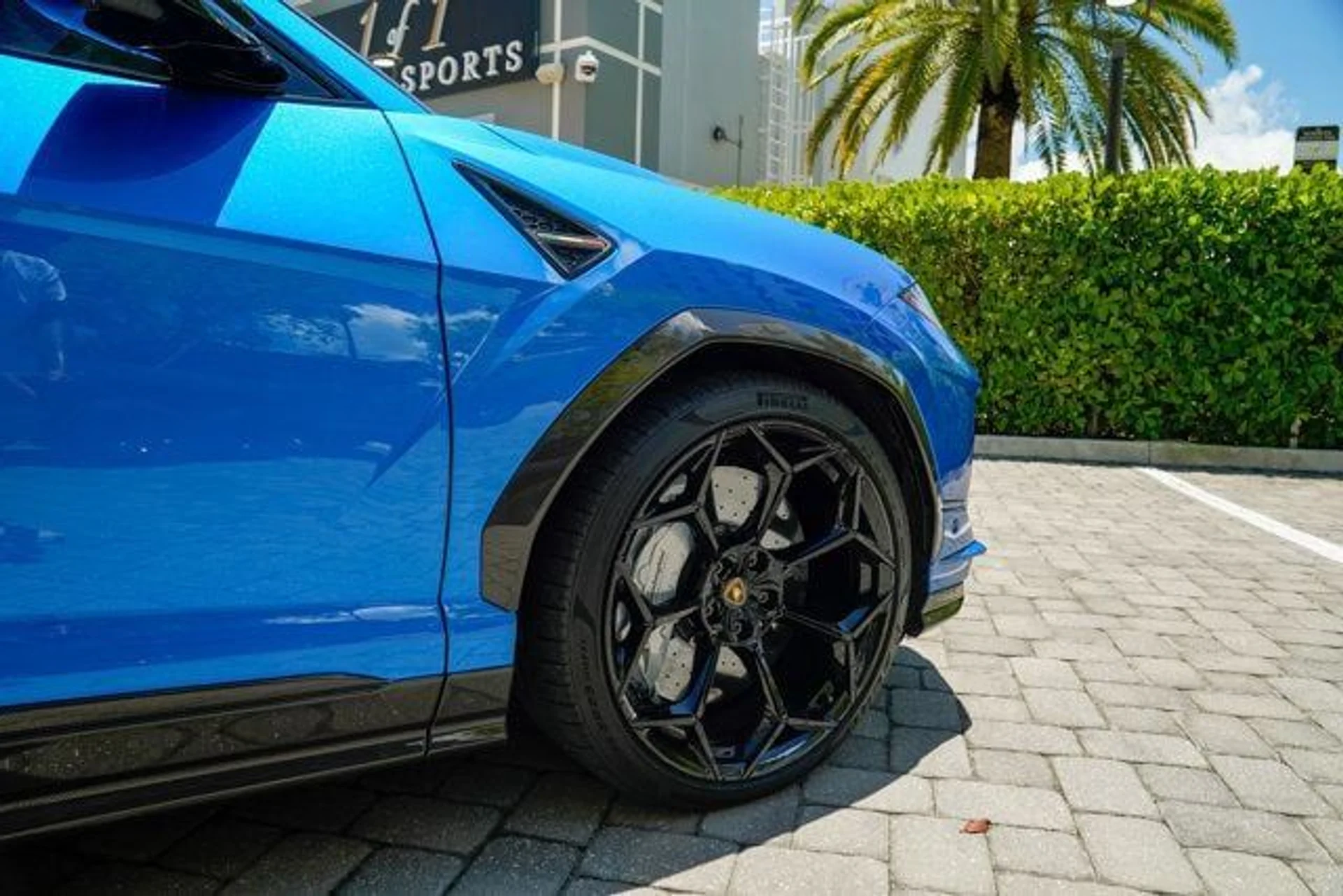 mph053_1905116472_used_2024_lamborghini_urus_performanteawd_14354_22887761_54_640_45448e53bf