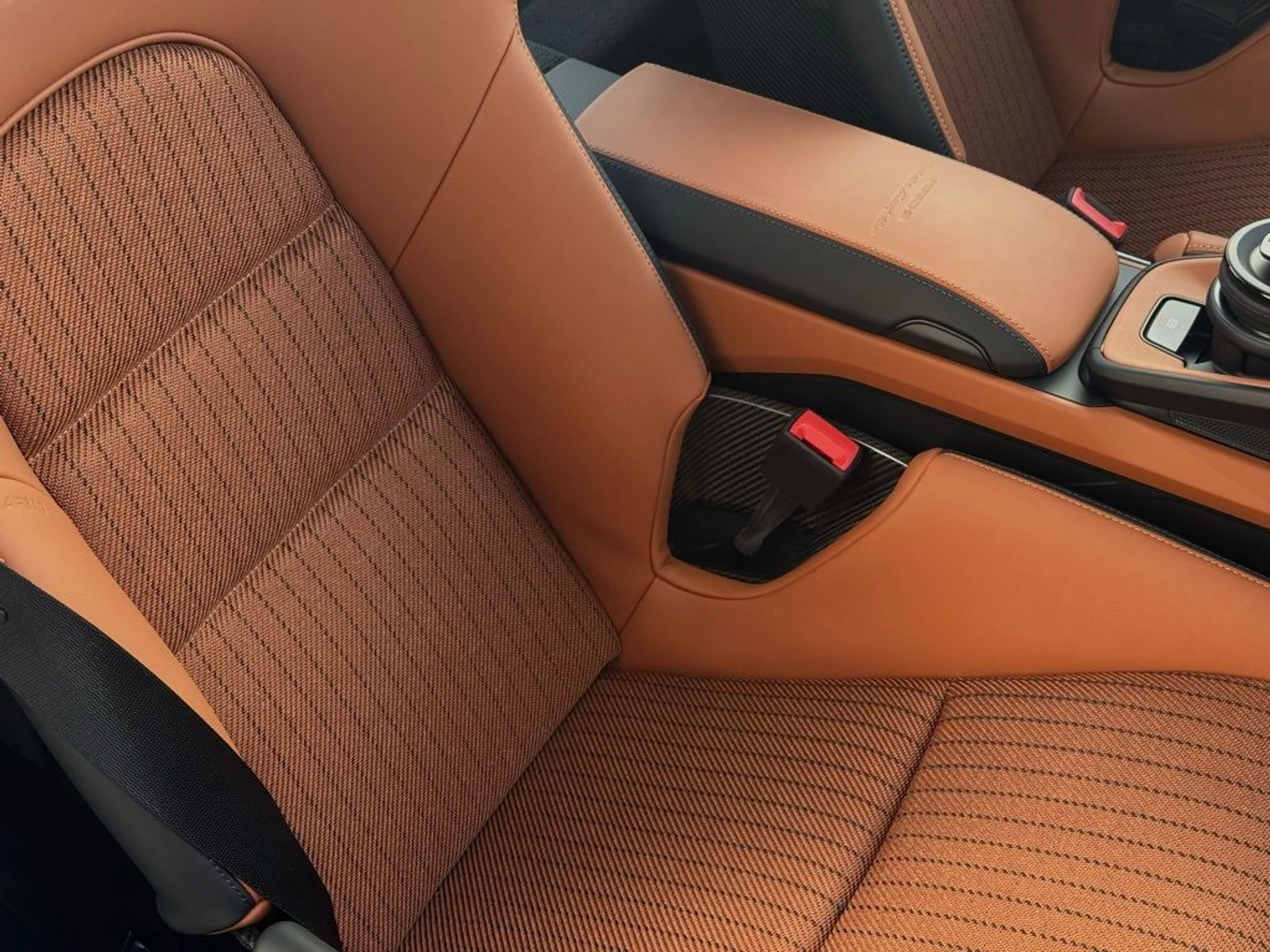 mph053_1905408199_67149c712e40041c8544b7dc54752647_714c6aa7b7