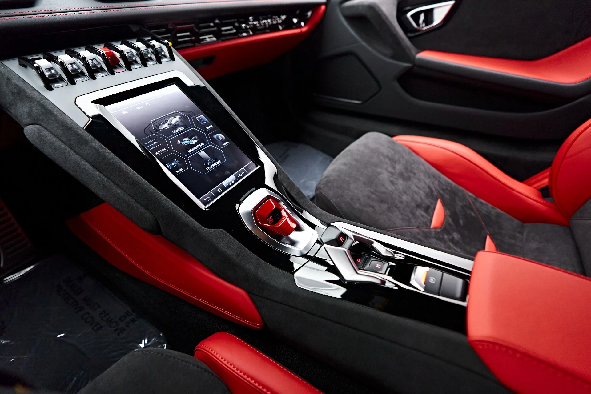mph053_1920852140_Used_2023_Lamborghini_Huracan_Sterrato_Base_1708481025_101a59c920