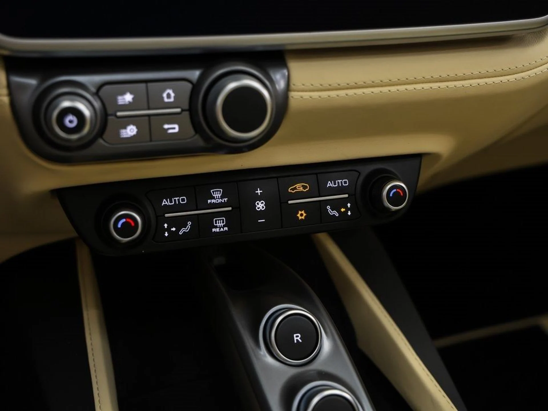 mph053_1921137643_54_1d289587fd