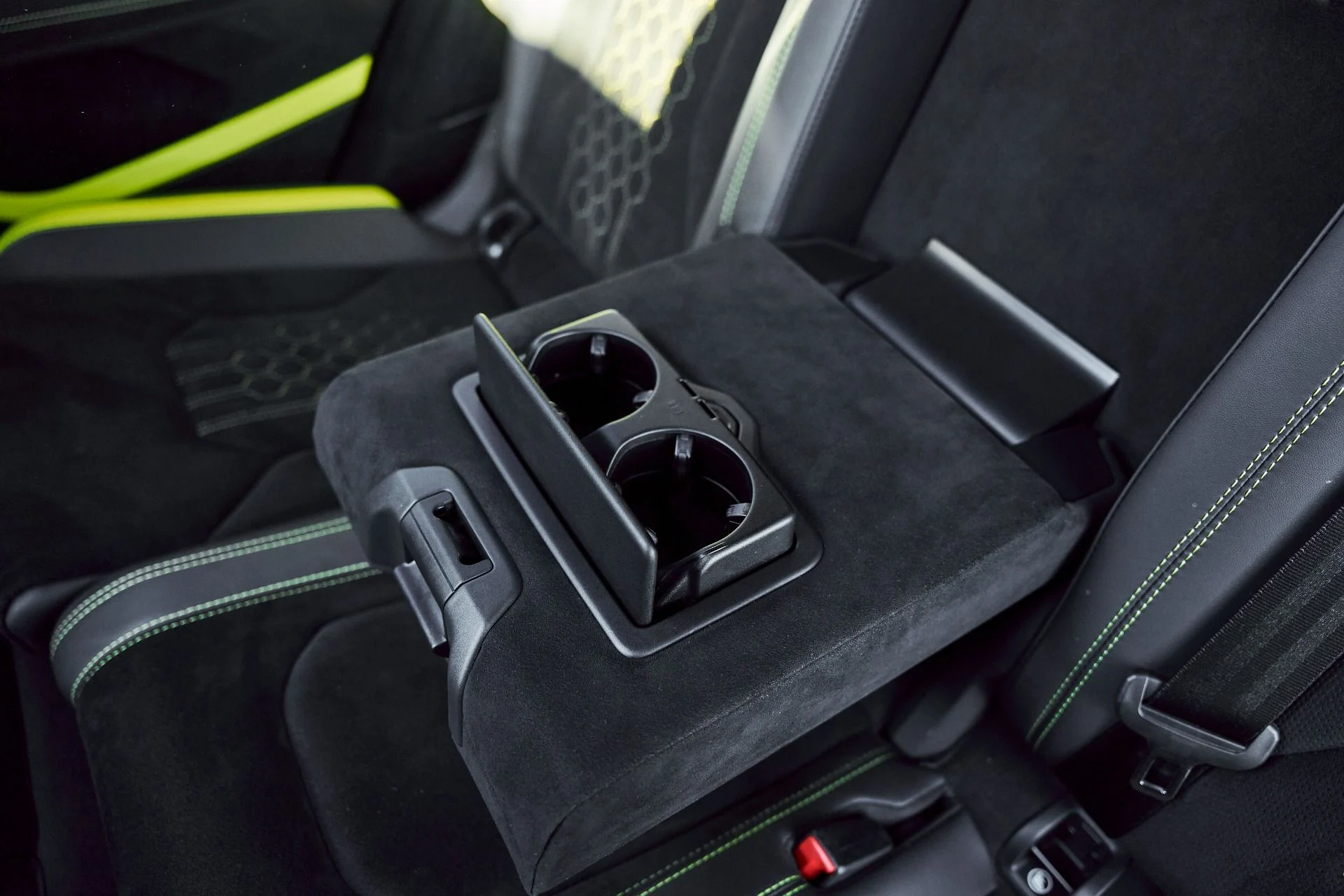 mph053_1960176989_Used_2024_Lamborghini_Urus_Performante_1771724640_b18d081410