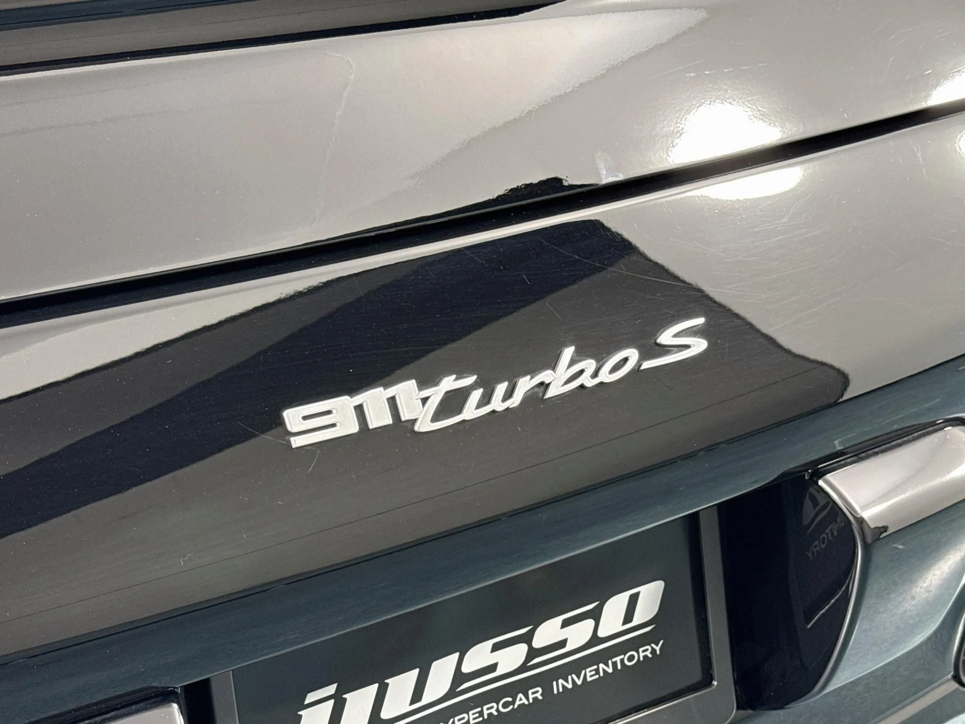 mph053_1994569352_Used_2012_Porsche_911_Turbo_S_1792607211_7e3dbb2225