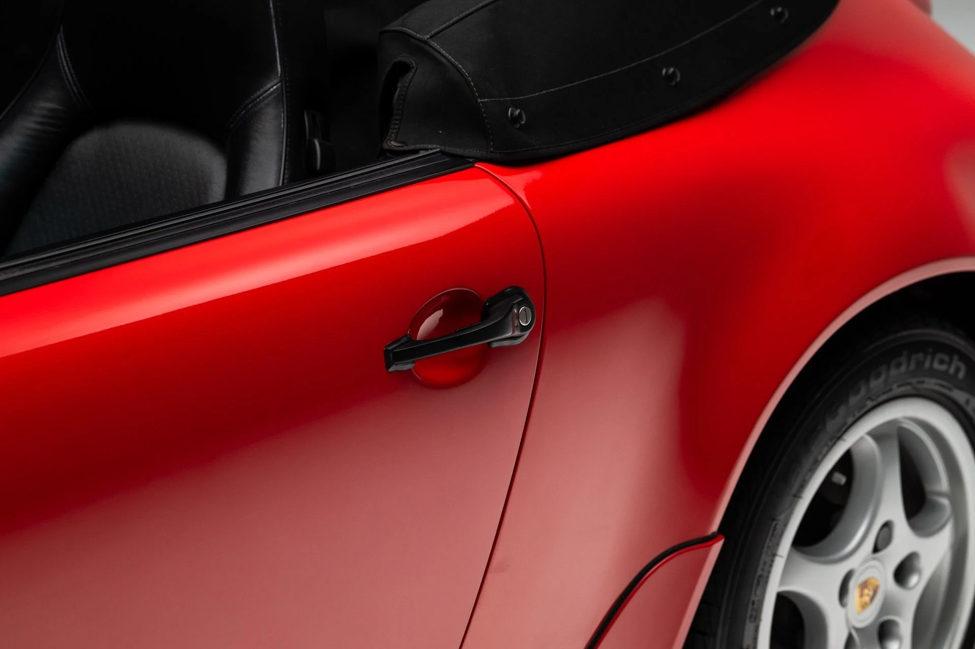 mph053_20002504_12656_p54_l_de81b1669f