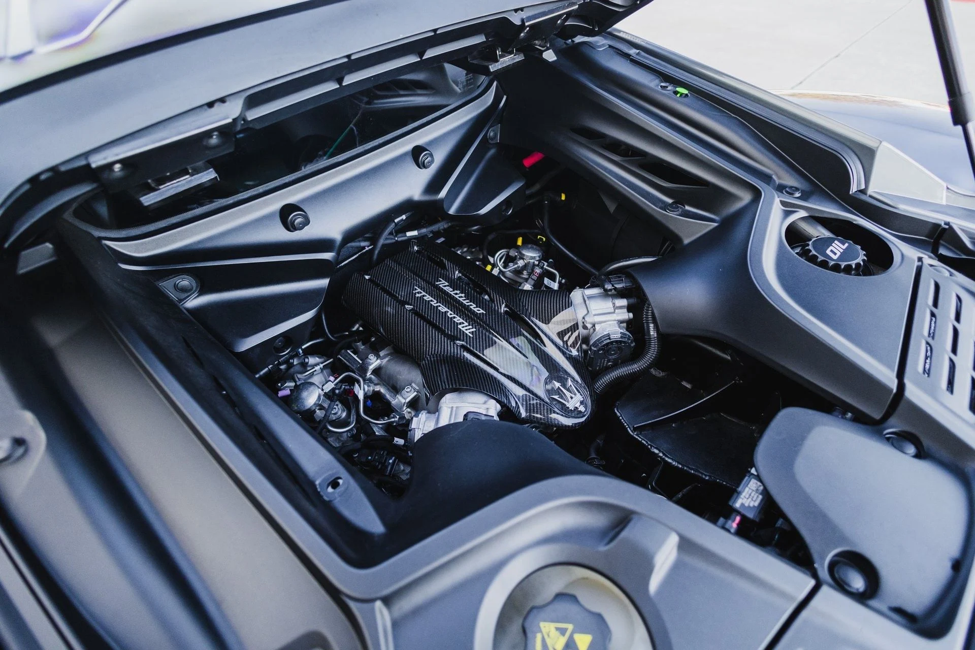 mph053_2001995824_9767f4ed5e416d703f4dd8adb939719ax_10677a4cb8