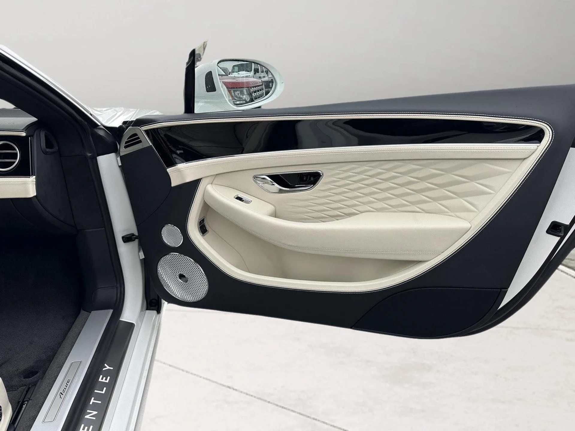 mph053_2006683204_308e07f6ddf5fcee3d96f3411373effb_10a69b61a0