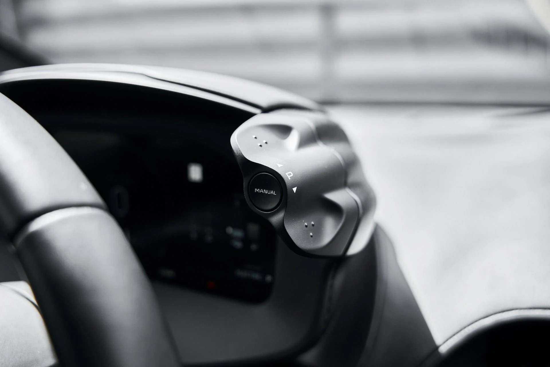 mph053_2012367269_Used_2024_Mc_Laren_Artura_1775583402_3fef4e0ff0