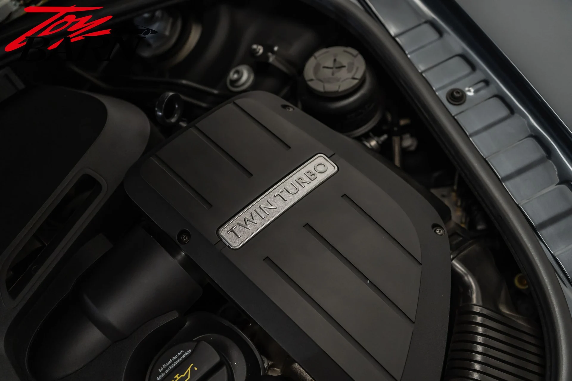 mph053_202719441_9f292591e3922da87c587ab9268f678cx_fc5198e489