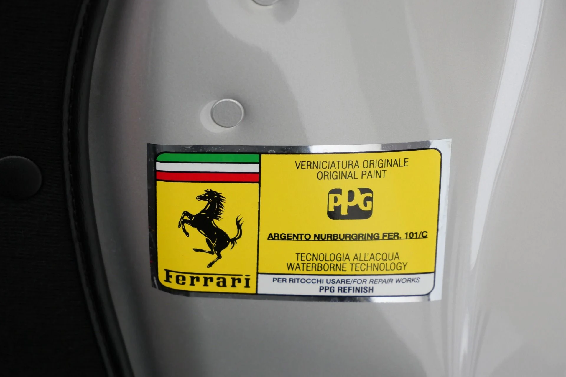 mph053_2079277688_Used_2015_Ferrari_F12berlinetta_Extensive_Interior_Carbon_Fiber_Diamond_Stitching_1790872038_32b9a205c5
