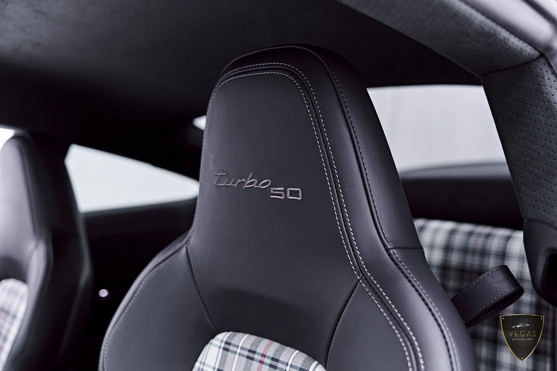mph053_2079654031_Used_2025_Porsche_911_Turbo_50_1782521977_da458d1726