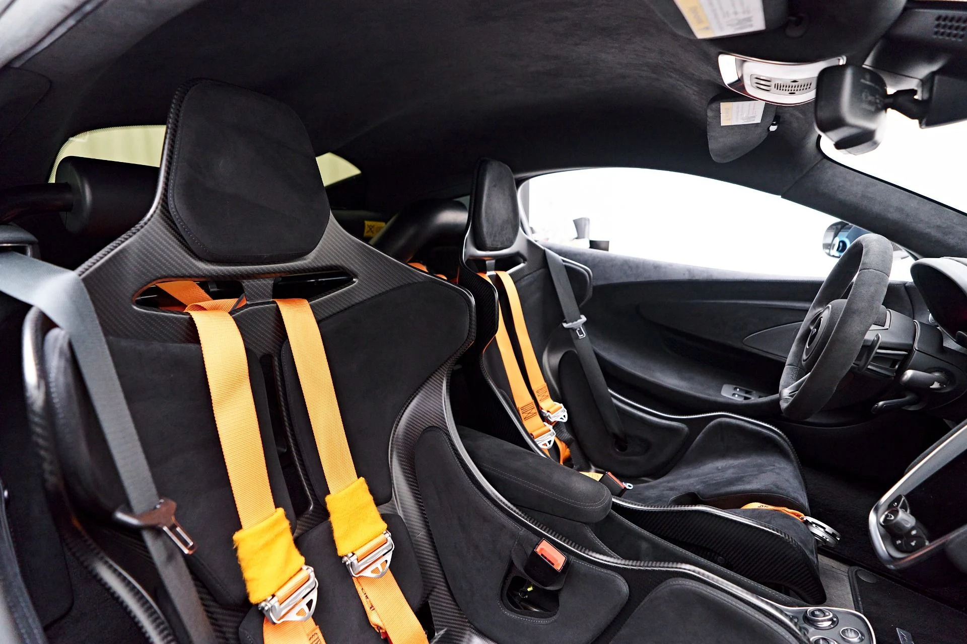 mph053_2080049463_Used_2019_Mc_Laren_600_LT_Base_1755991688_b886bee82c