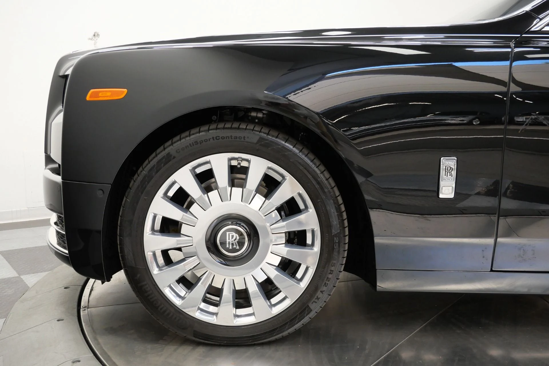 mph053_2100140238_Used_2019_Rolls_Royce_Phantom_The_Phantom_Package_Very_Low_Miles_Bespoke_Audio_1791821565_e6114e346a
