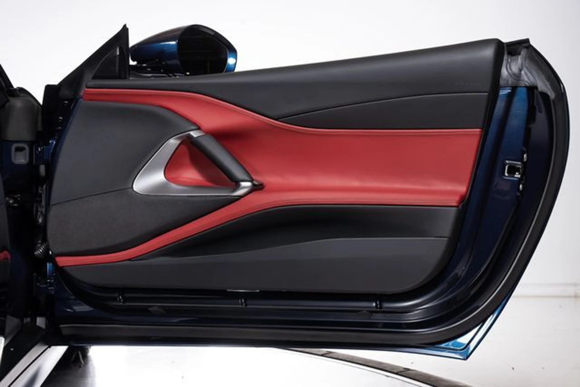 mph053_2104579659_5d23d228db7b31477a6e900a46f7bfffx_75d92761f1