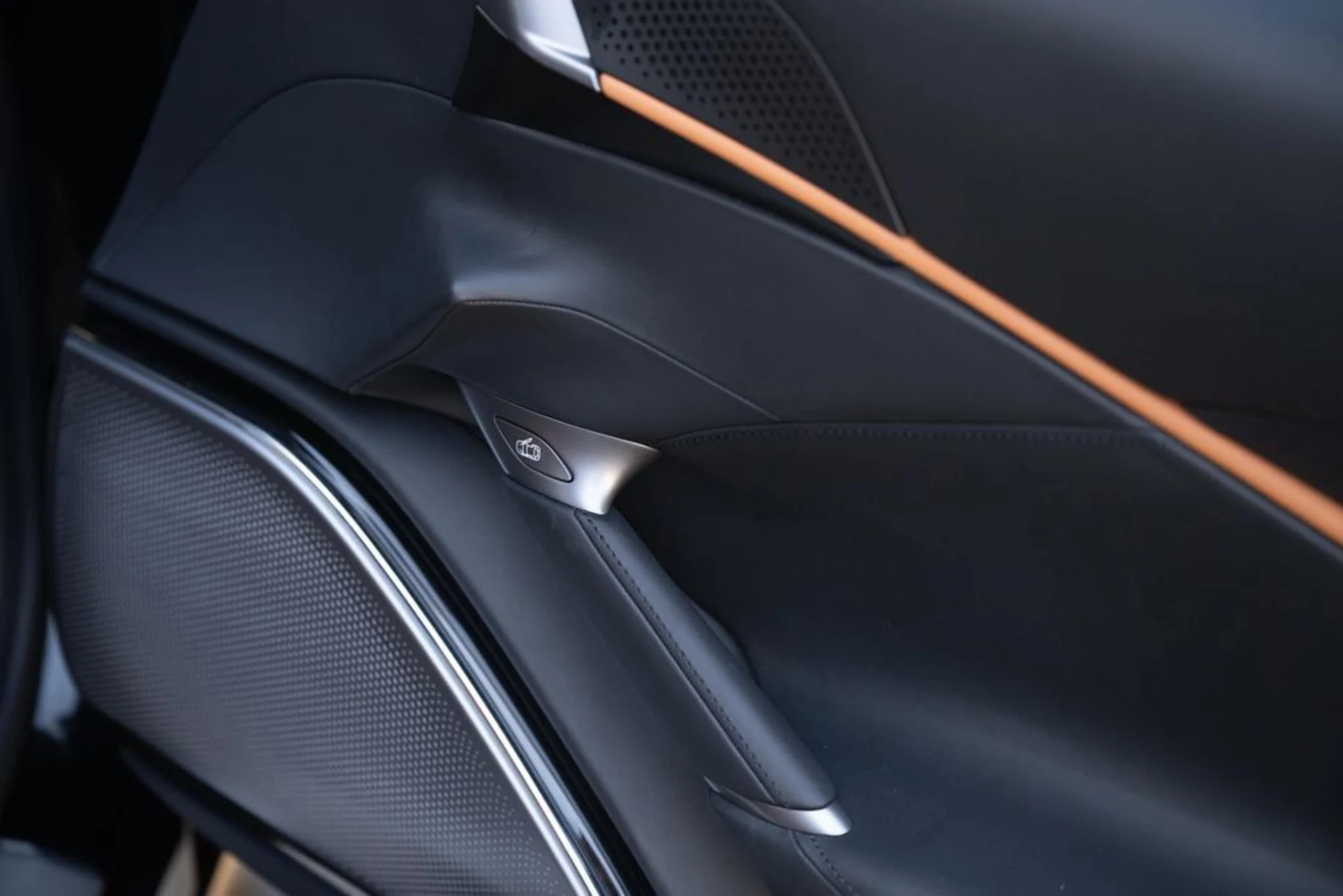 mph053_2131399202_516513c66c15473aa06b081081ec3958_56487dfa9c