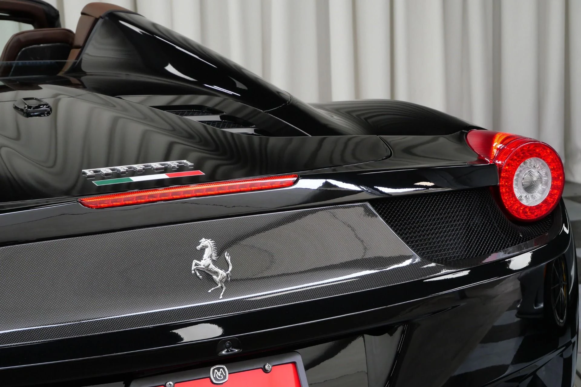 mph053_2147233445_Used_2013_Ferrari_458_Spider_1758308193_43d14d5d5f