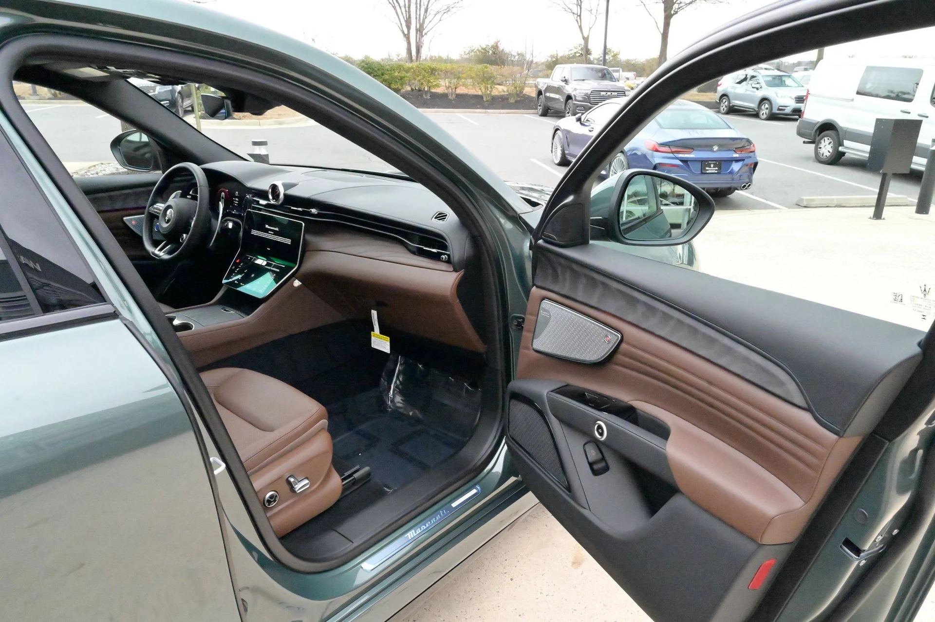 mph053_2172121235_1033d63484484b9f83411f780f2de388_7b9d205761