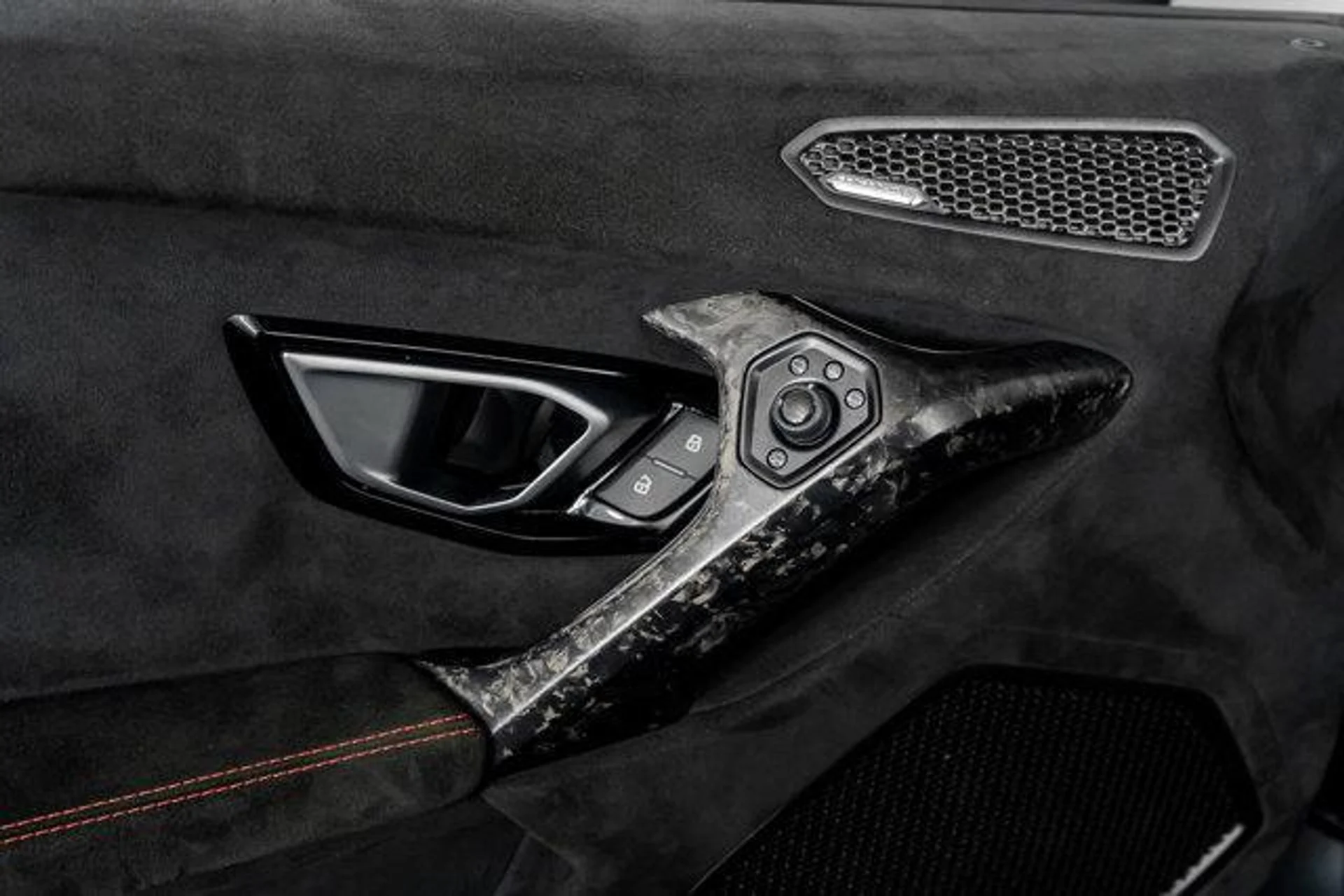 mph053_2174515718_w_F_Rrakw_3yvz_Vc_RS_Oac_GUAL_Ck_I0_6db0f6b692