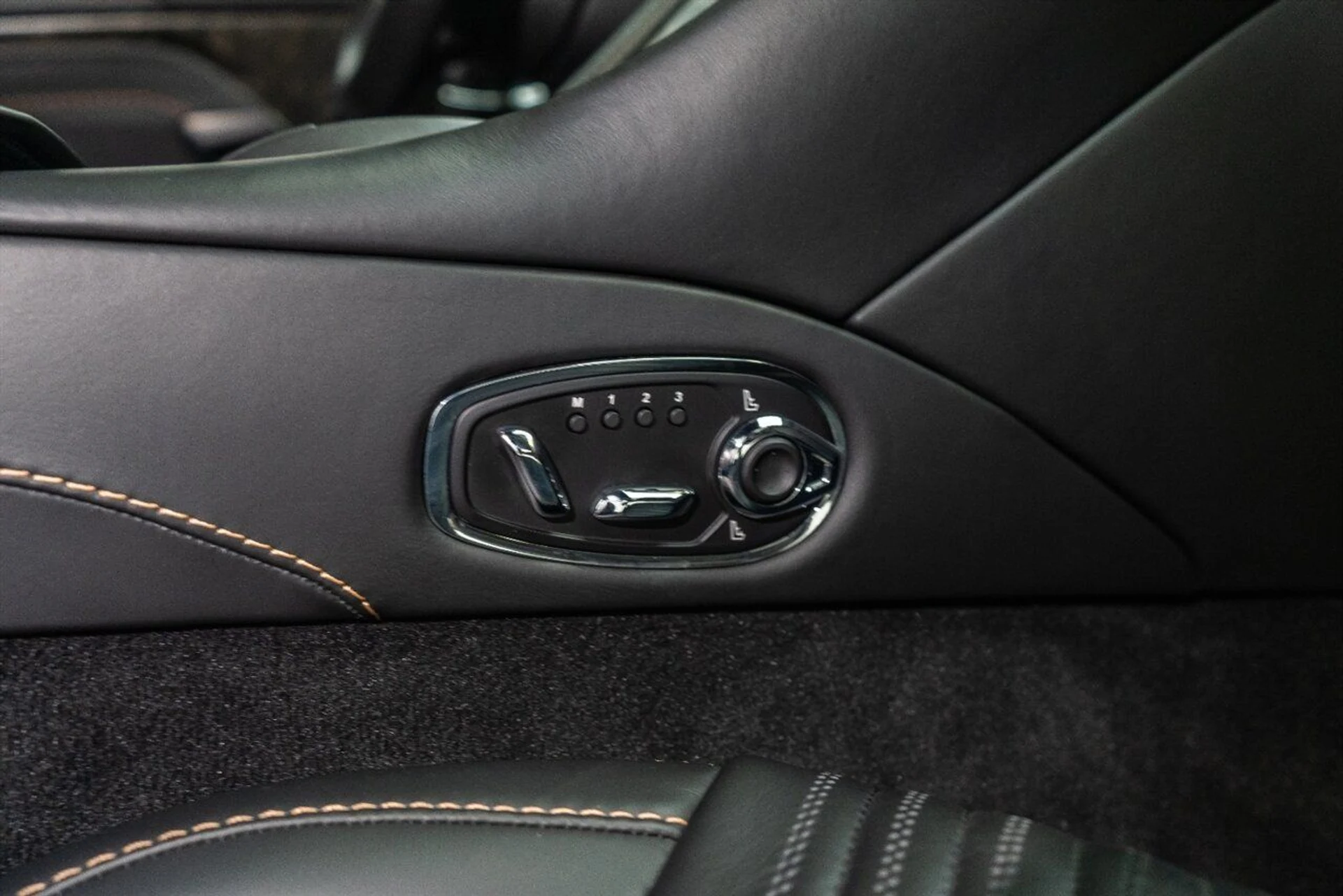 mph053_2198817725_4c594a1241_1280_1c2d29f24d