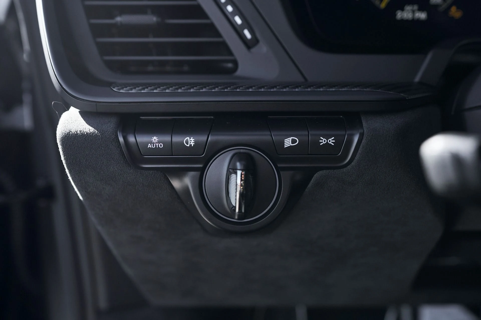 mph053_2220477797_Used_2025_Porsche_911_GT_3_1760570053_6b83bd9304