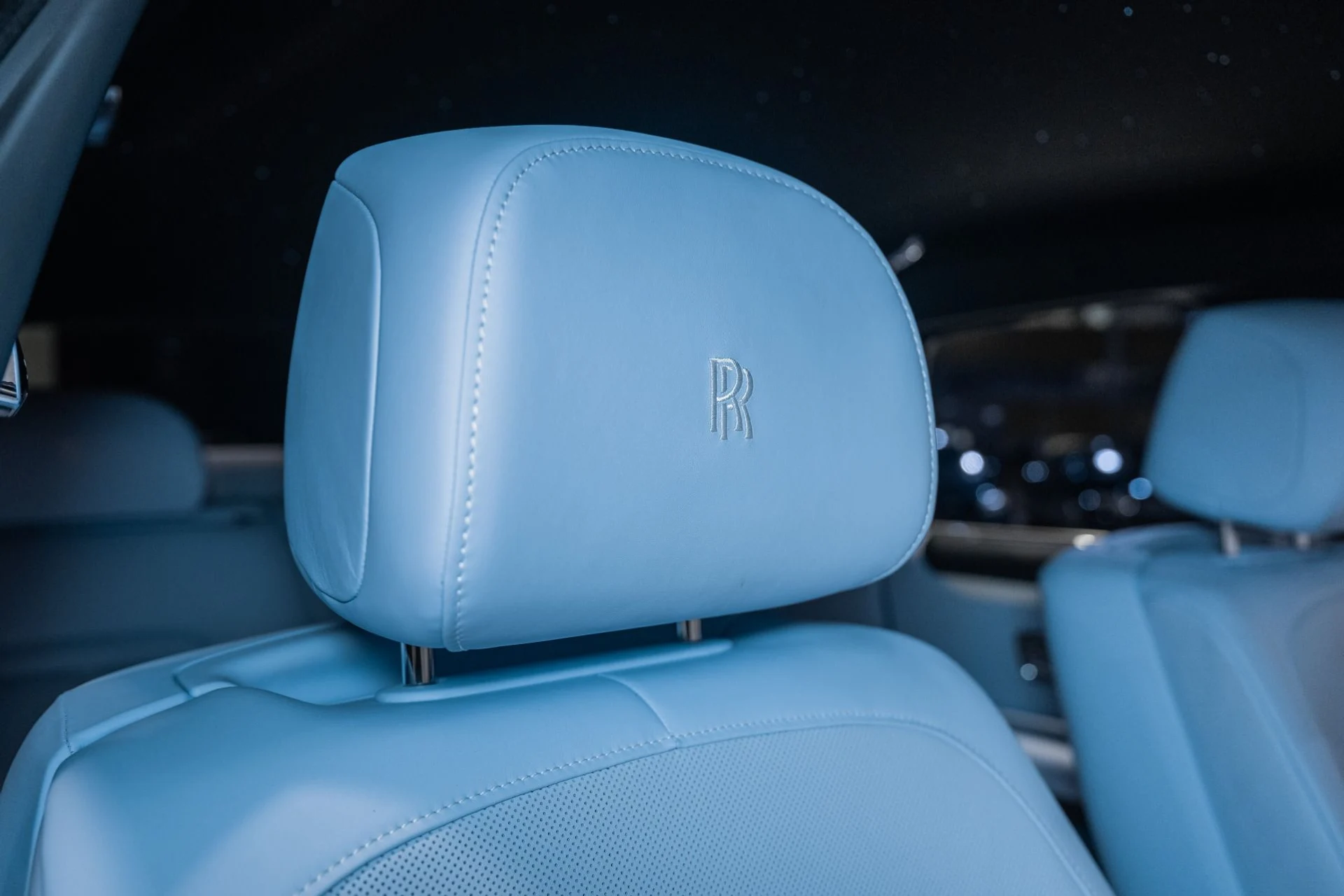 mph053_2243401264_Used_2023_Rolls_Royce_Ghost_1773457420_04b5f440c0